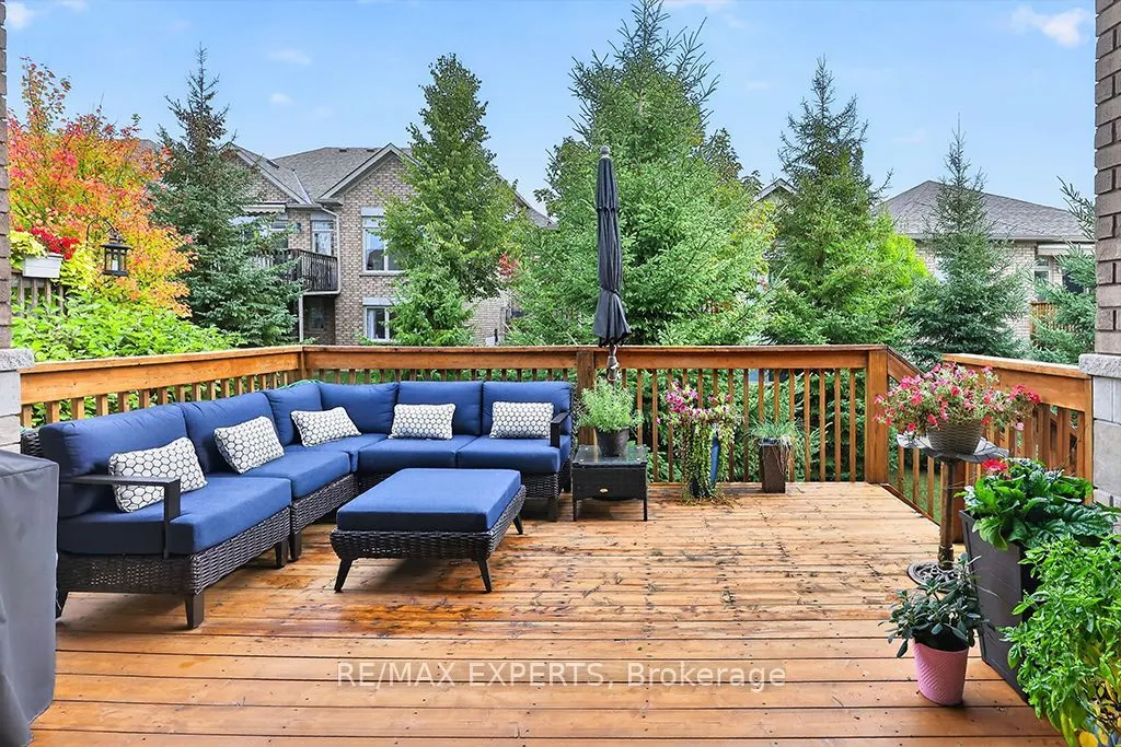 19 Westmount Drive #15
