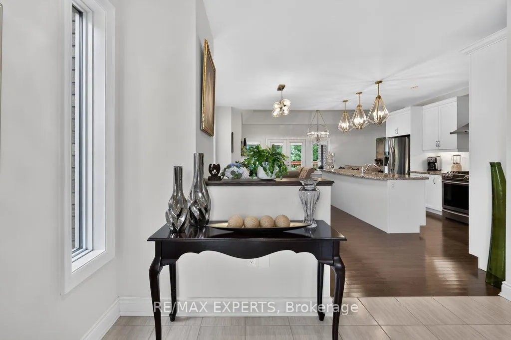 19 Westmount Drive #15