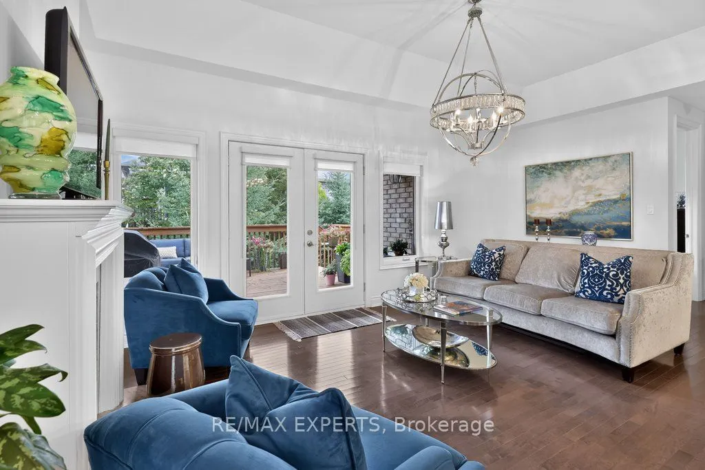 19 Westmount Drive #15