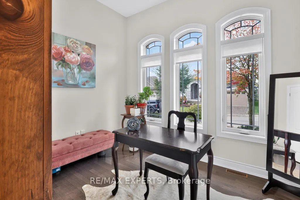 19 Westmount Drive #15