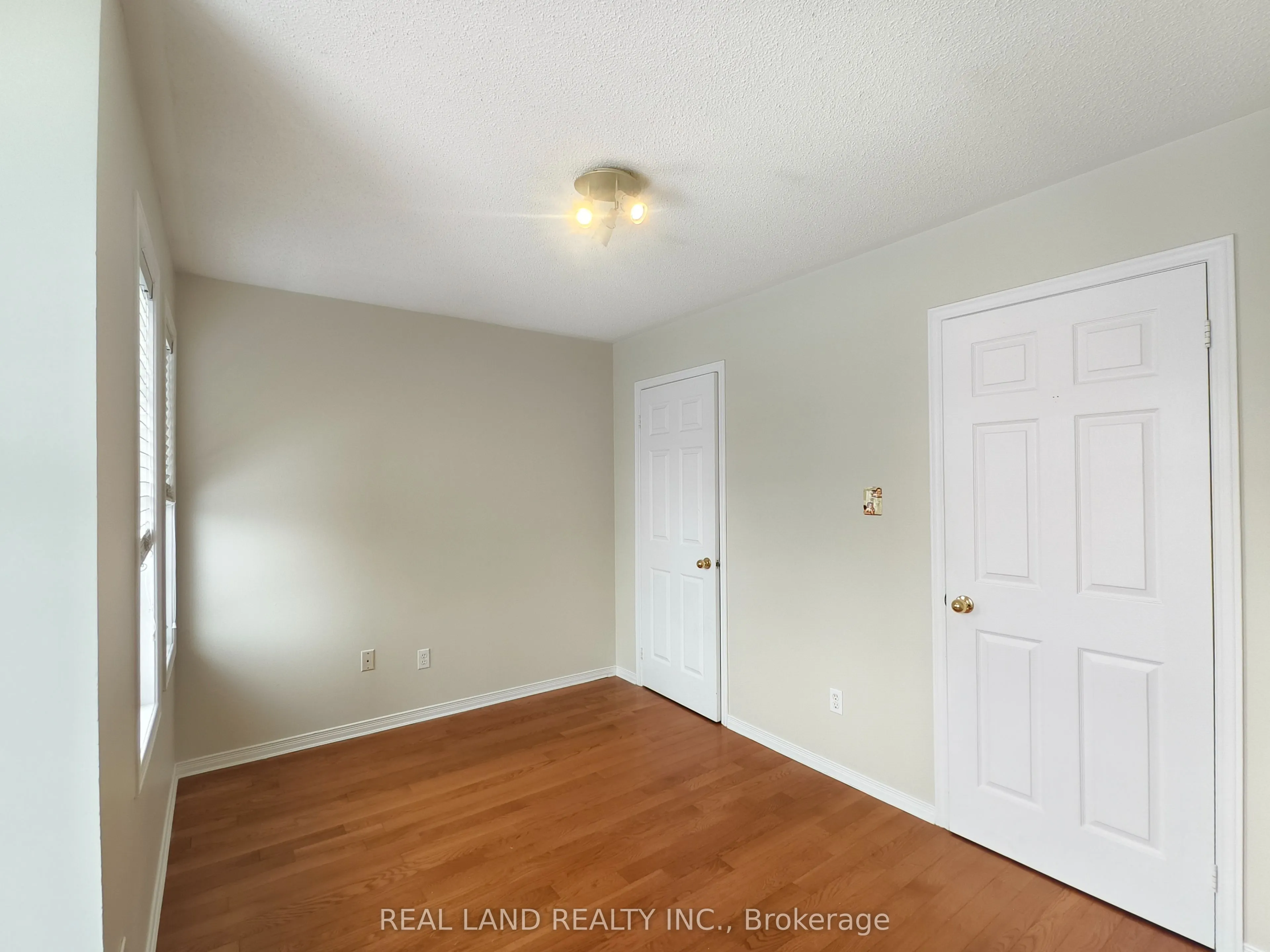 68 Waterton Crescent