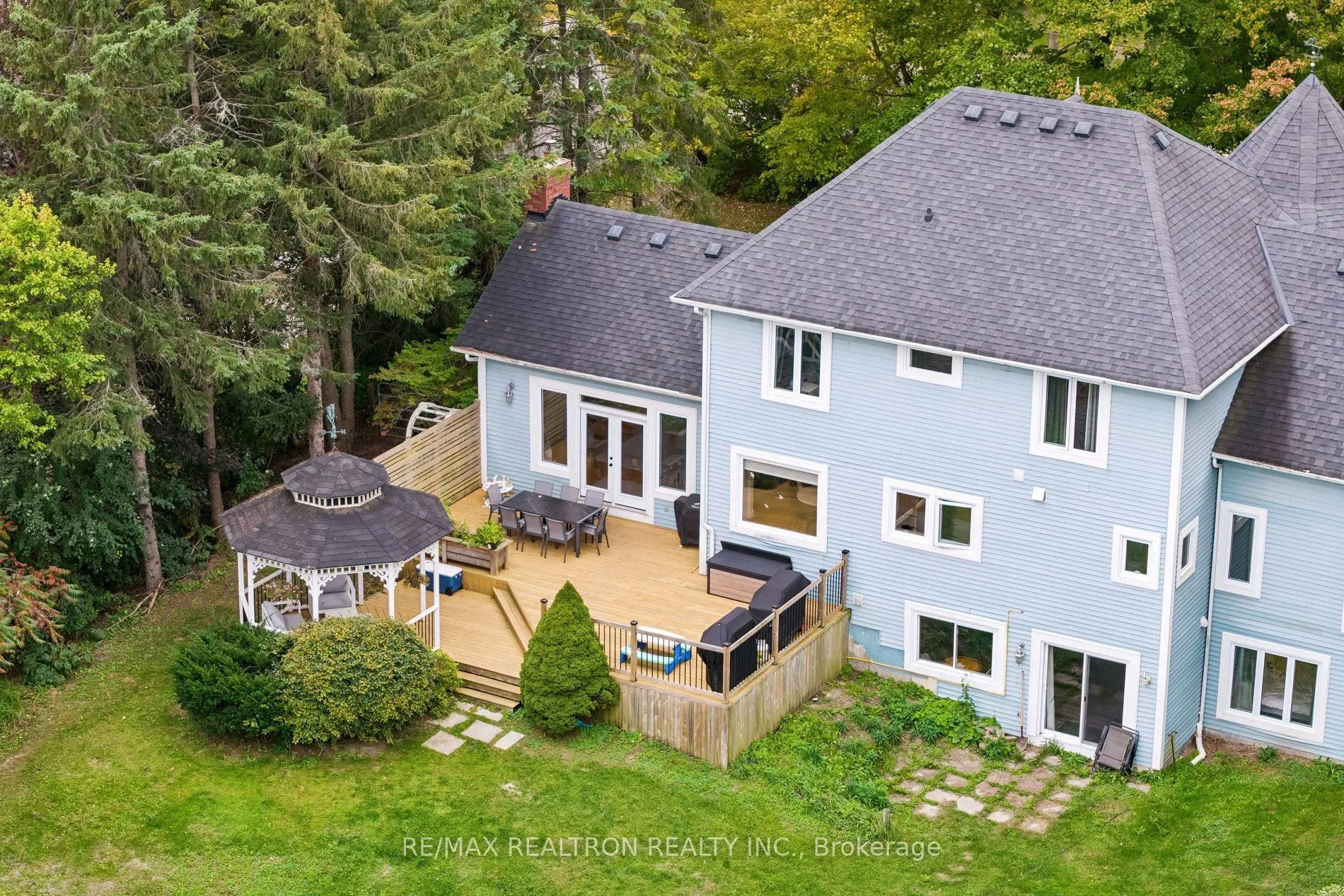 2099 Concession 2 Road