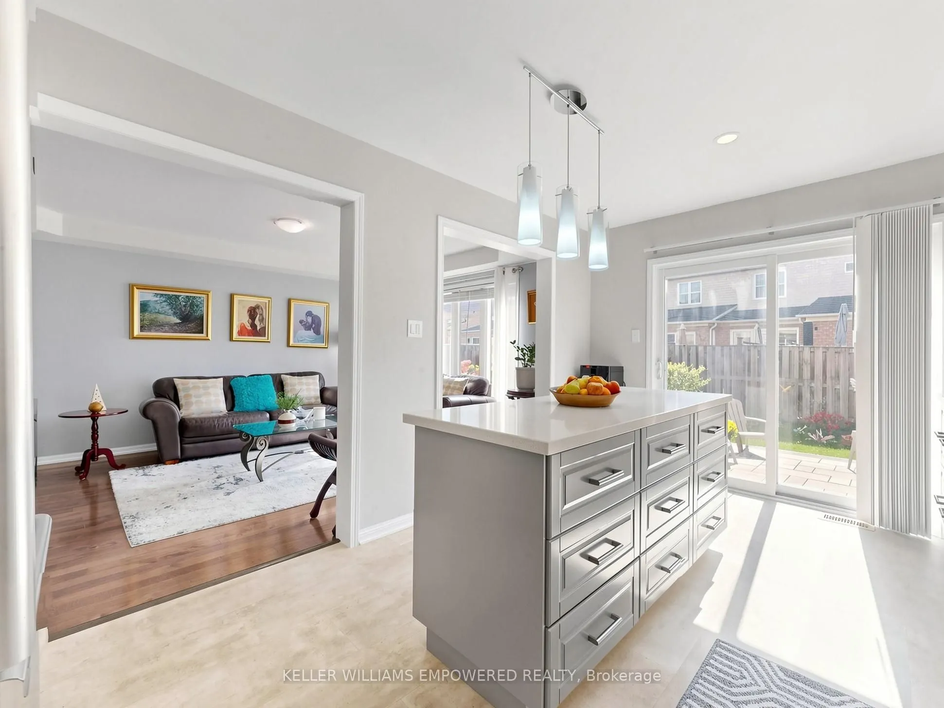 203 Chilcott Crescent