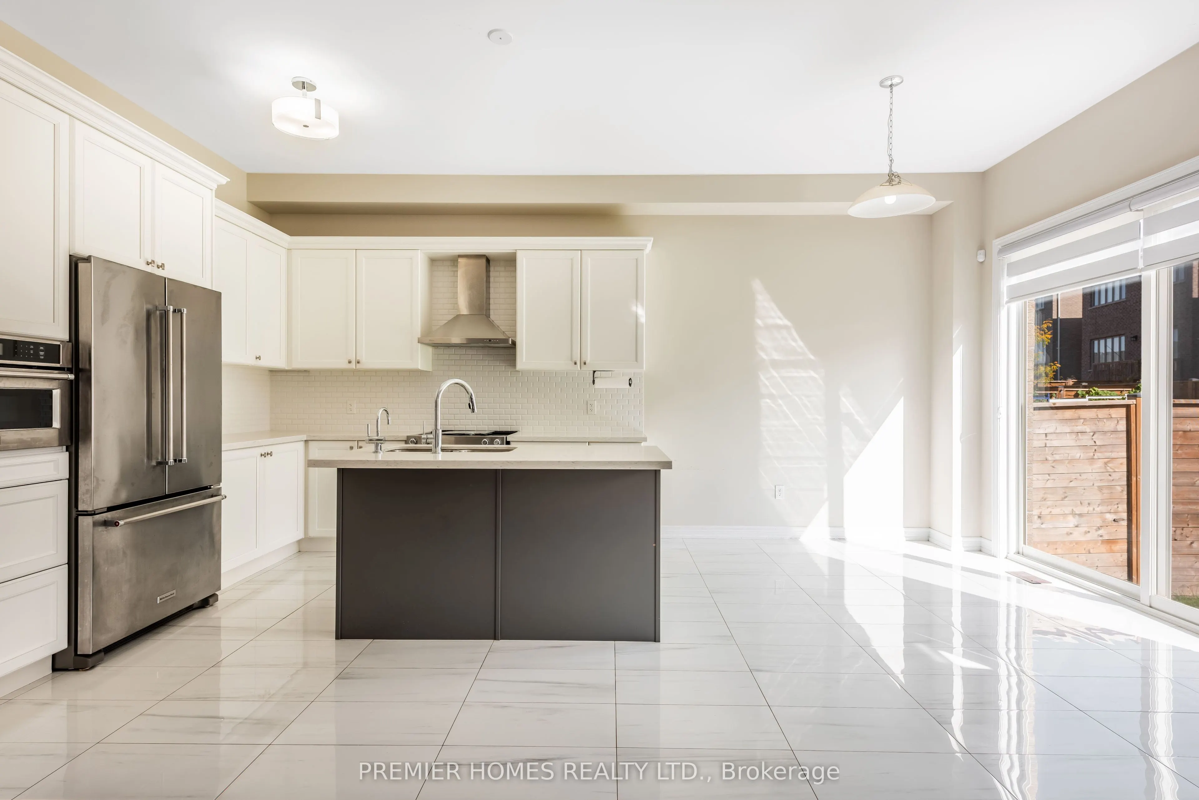 87 Pine Hill Cres Crescent