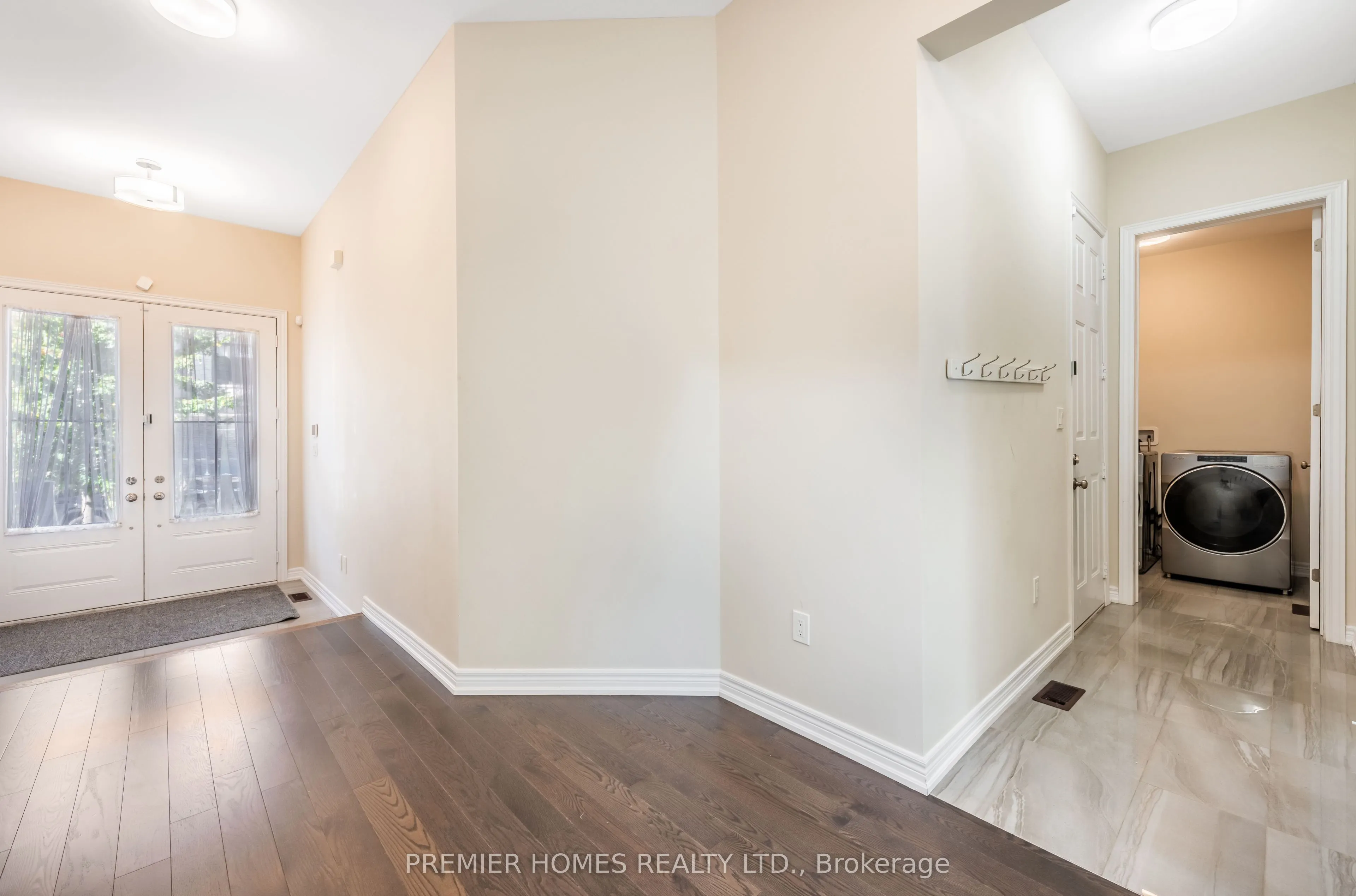87 Pine Hill Cres Crescent