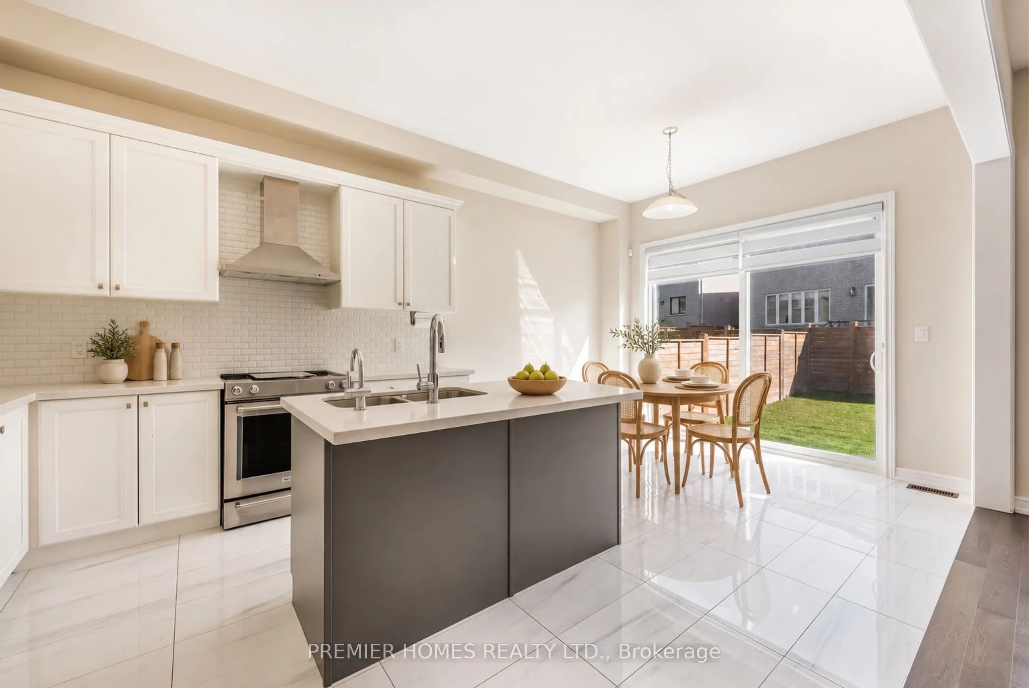 87 Pine Hill Cres Crescent