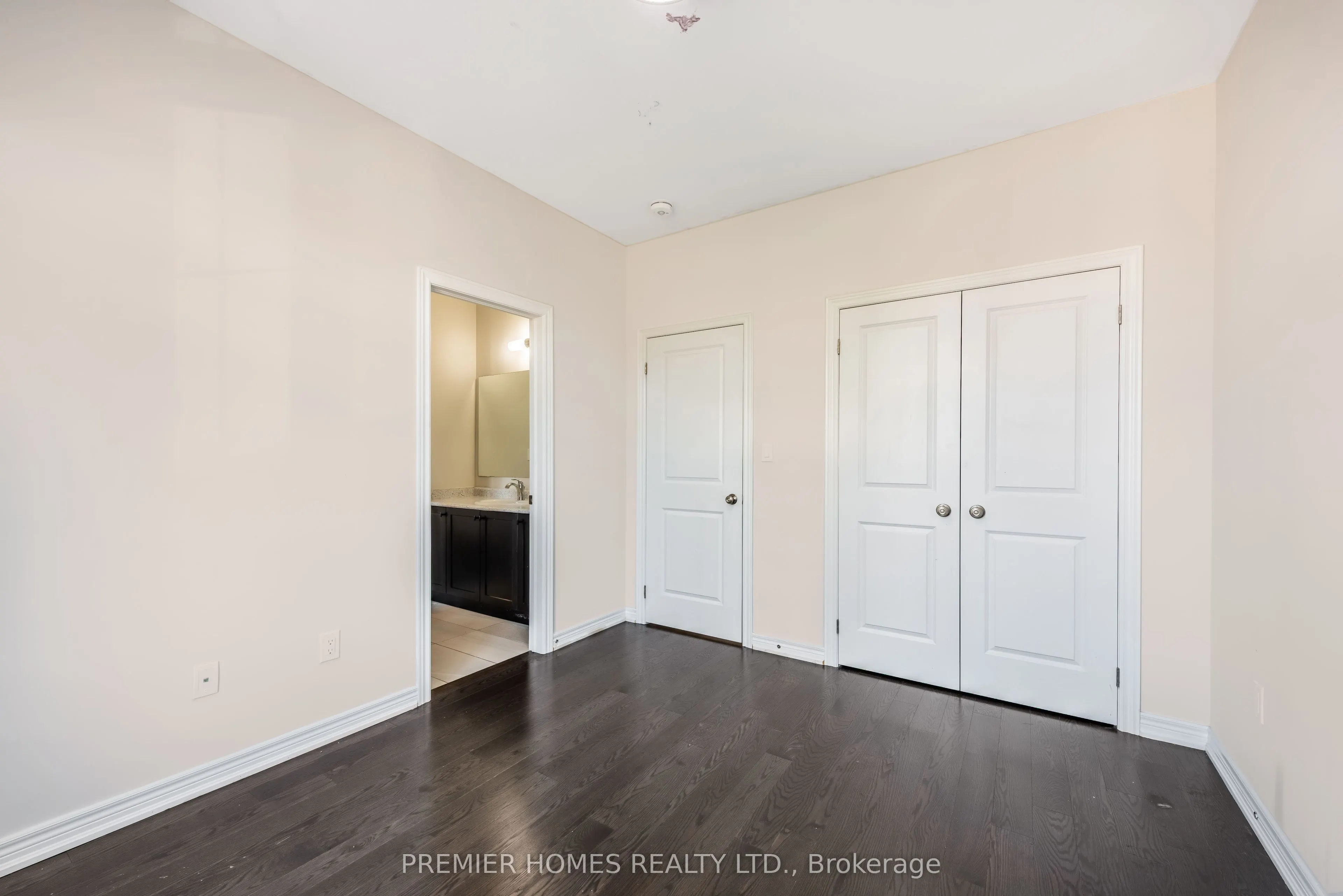 87 Pine Hill Cres Crescent