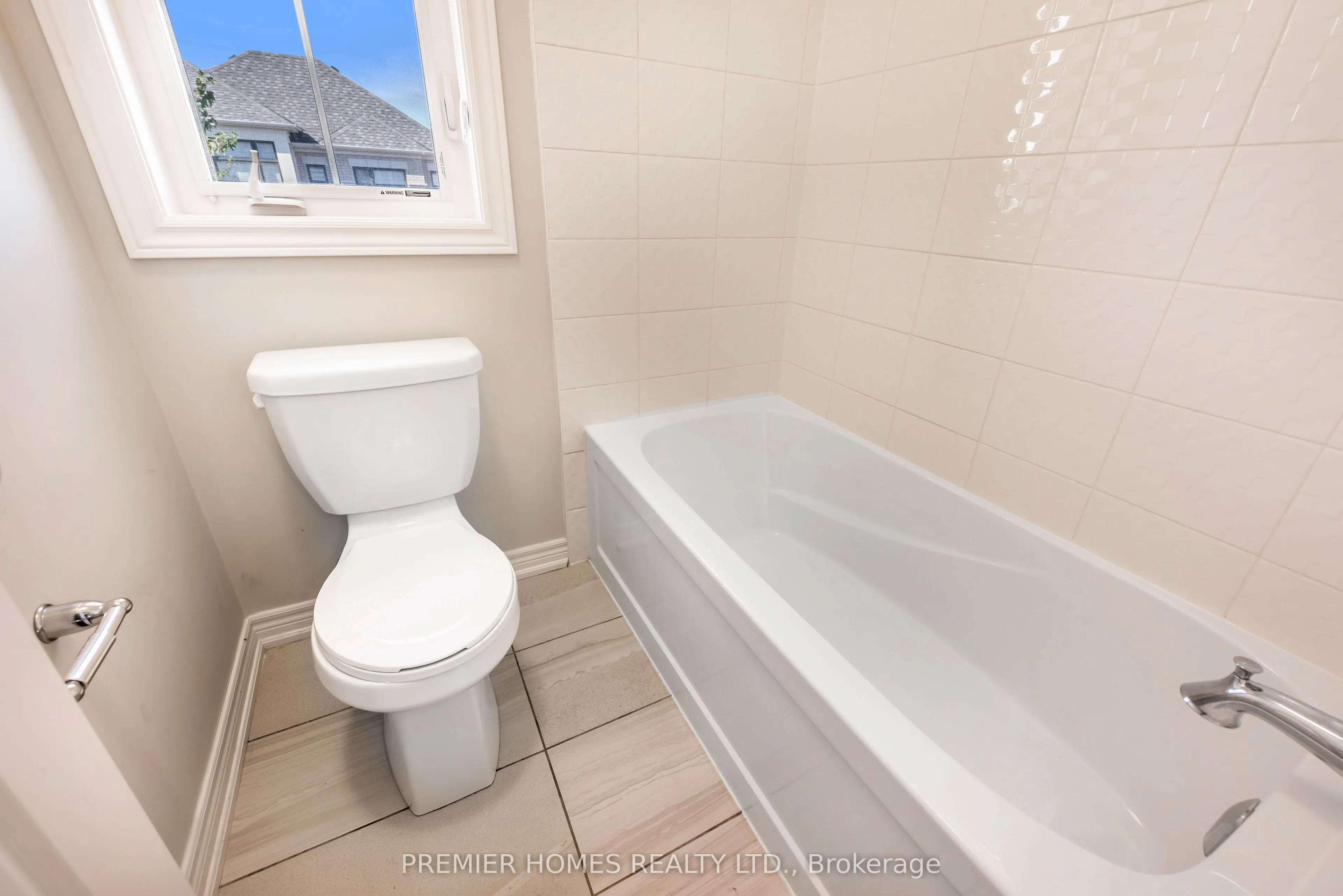 87 Pine Hill Cres Crescent
