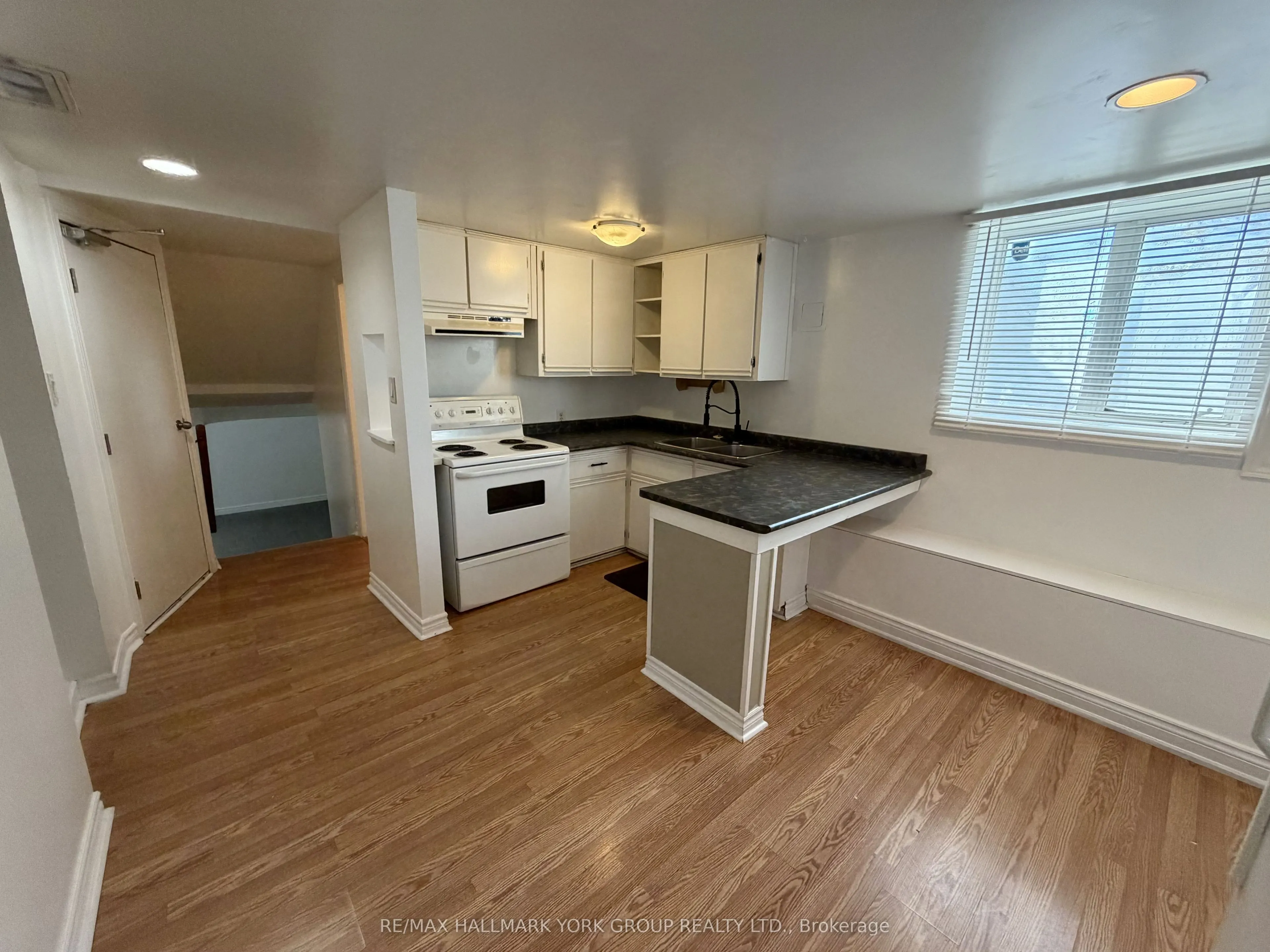 43 Walter Avenue #lower