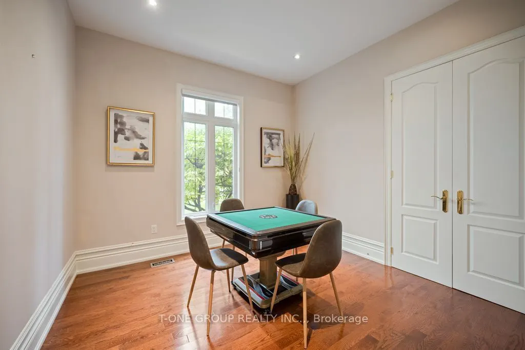253 Carlton Road
