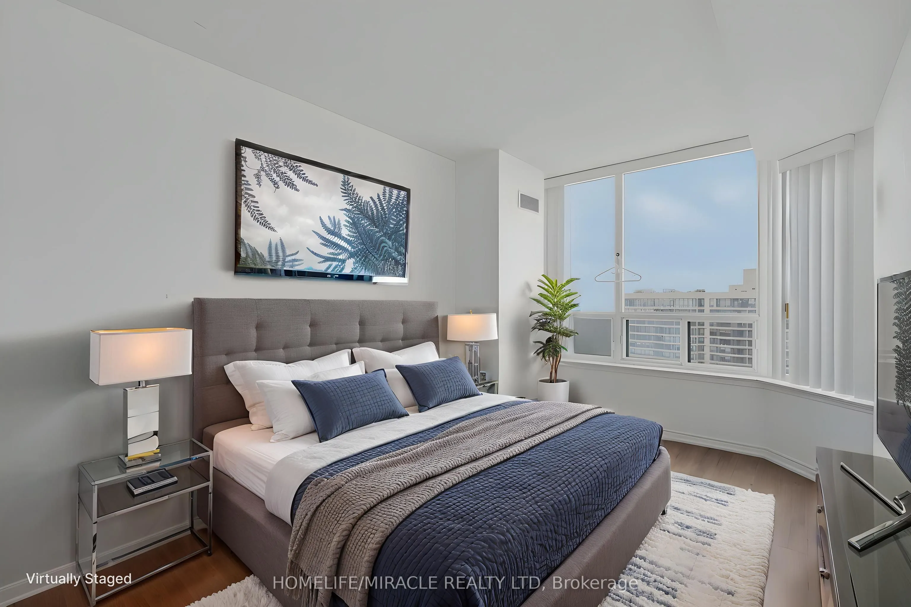 7250 Yonge Street #PH211