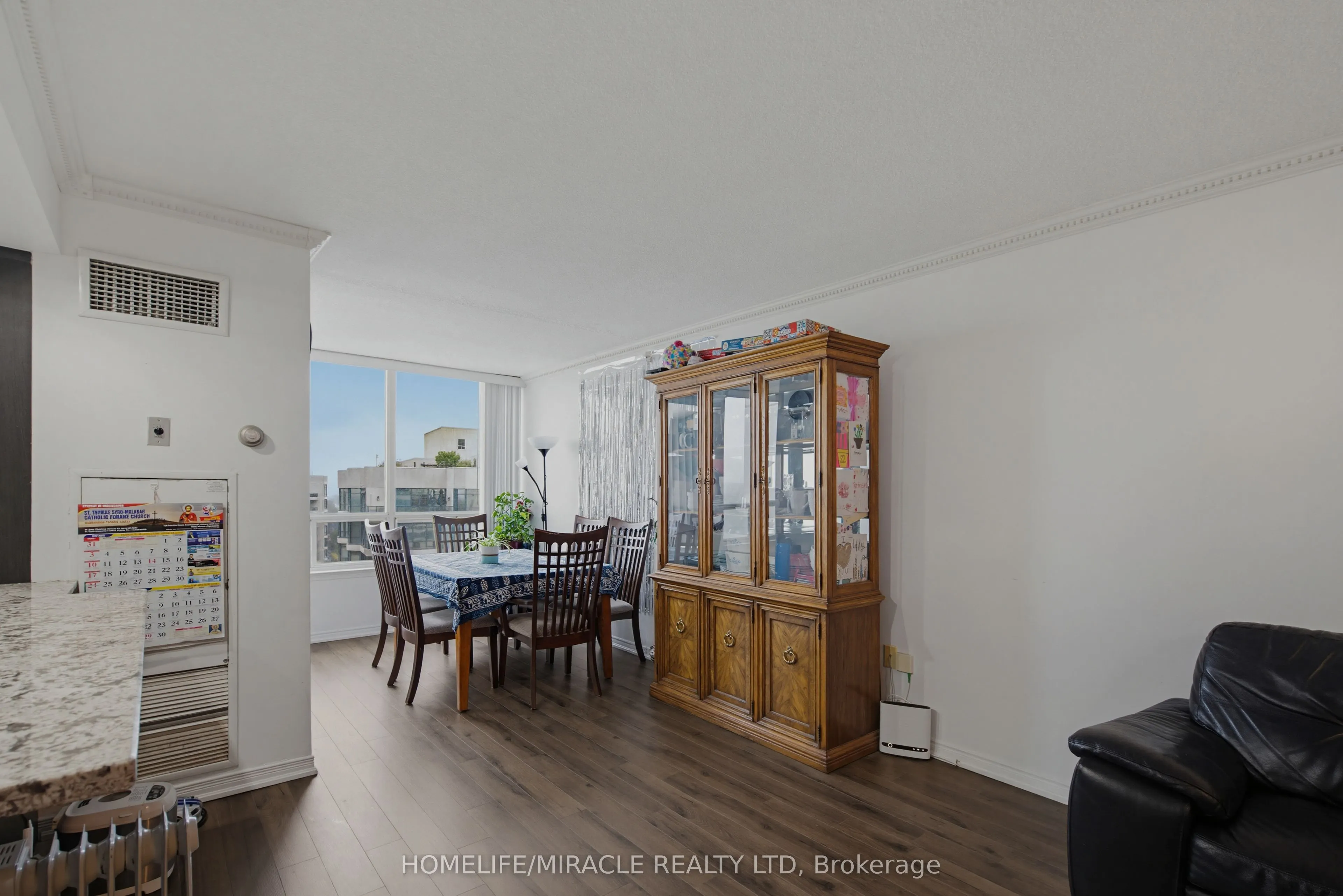 7250 Yonge Street #PH211