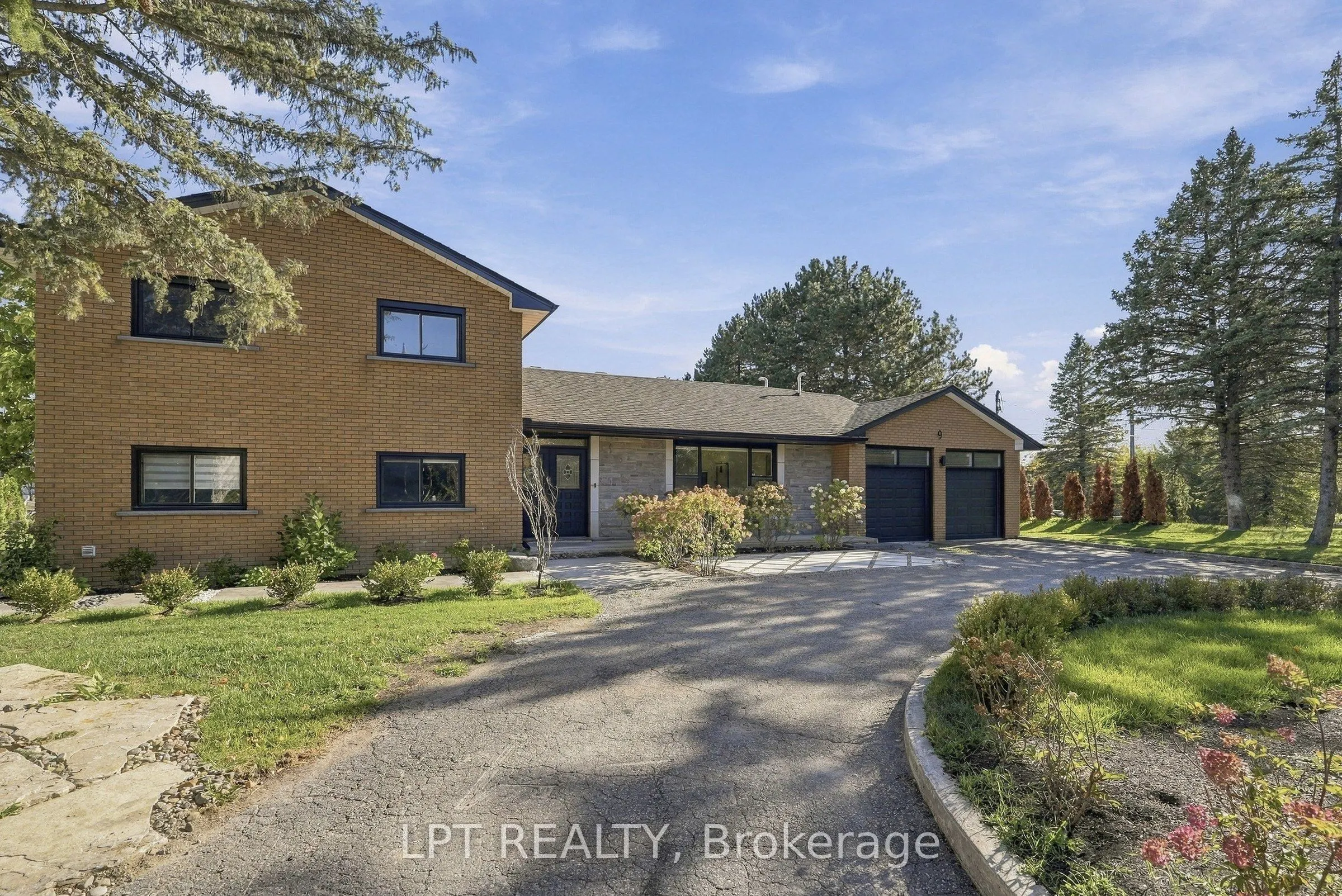 9 Noblewood Drive