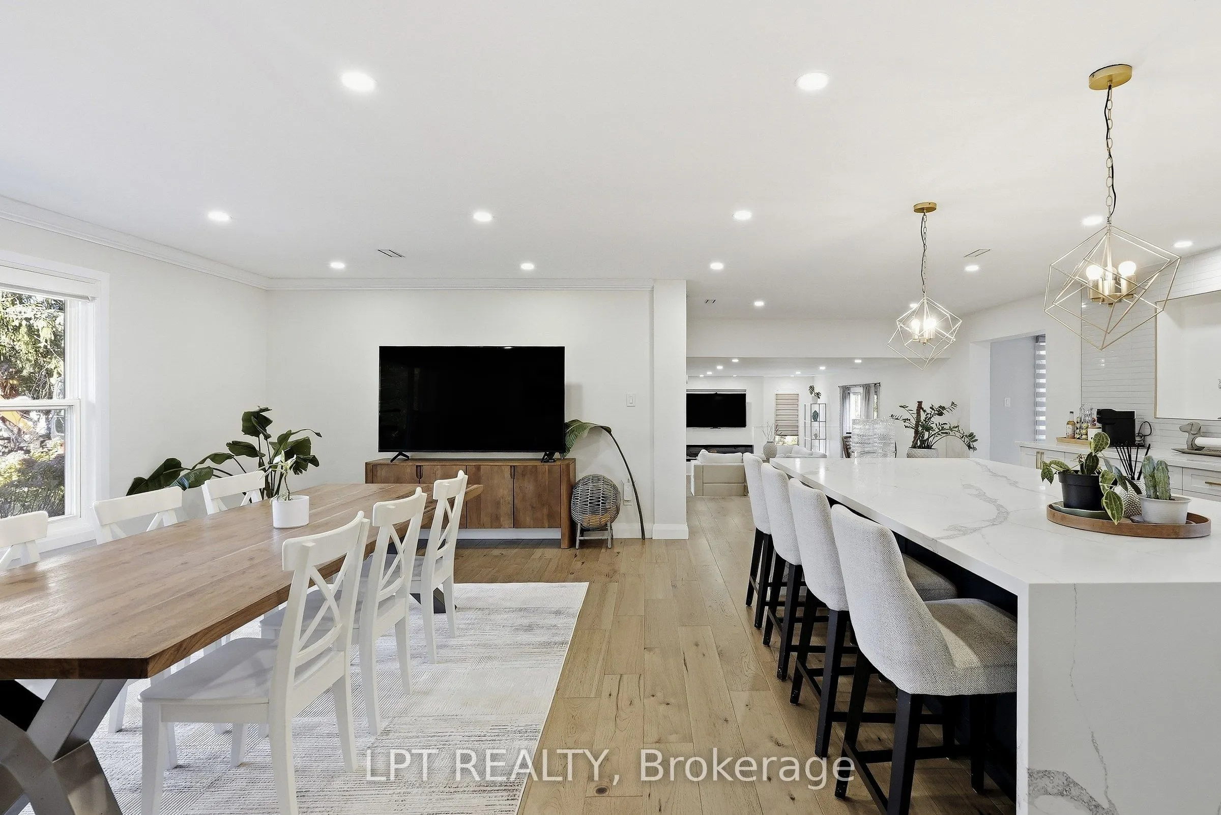 9 Noblewood Drive