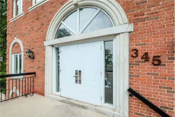 345 Renfrew Drive #201