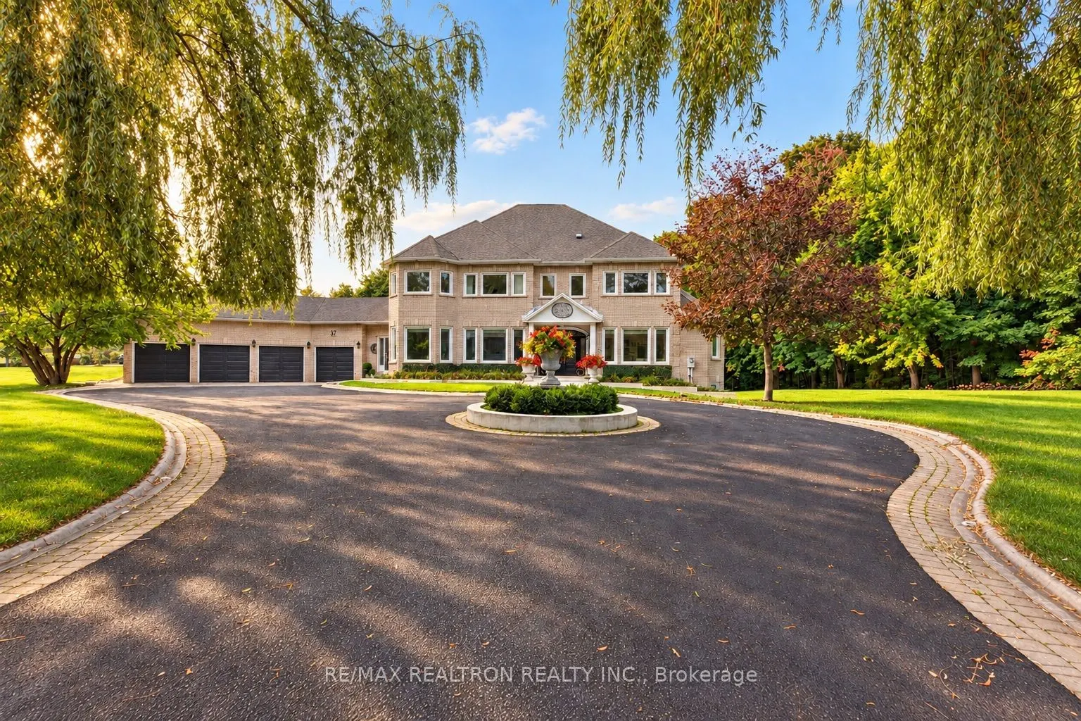 37 Offord Crescent