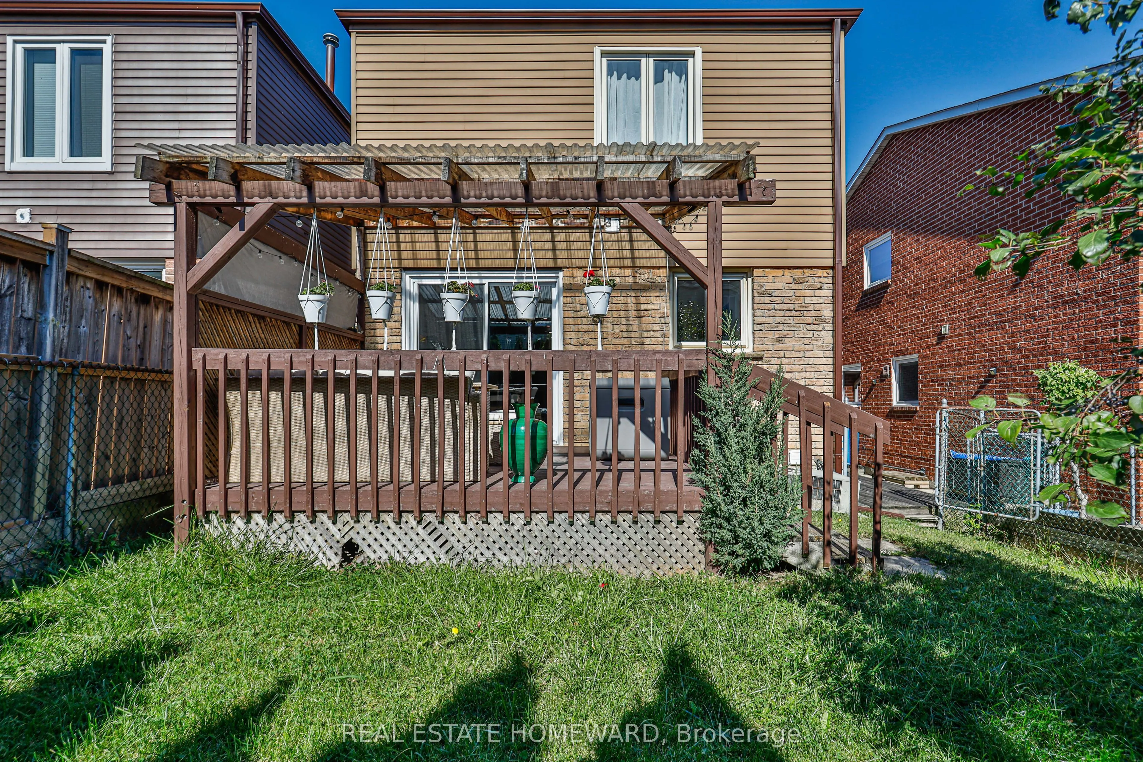 162 Bob O'Link Avenue