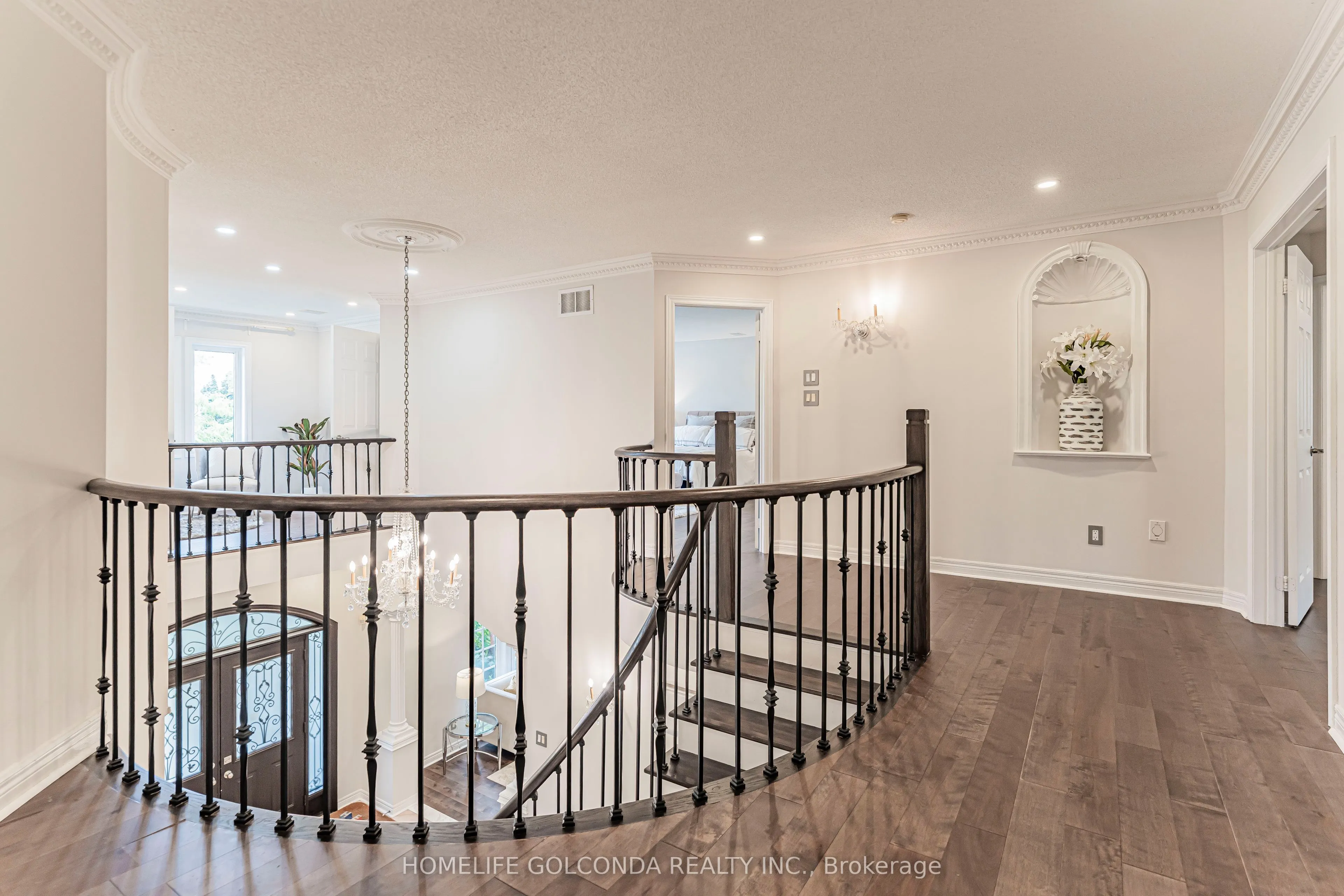 30 Goldring Crescent