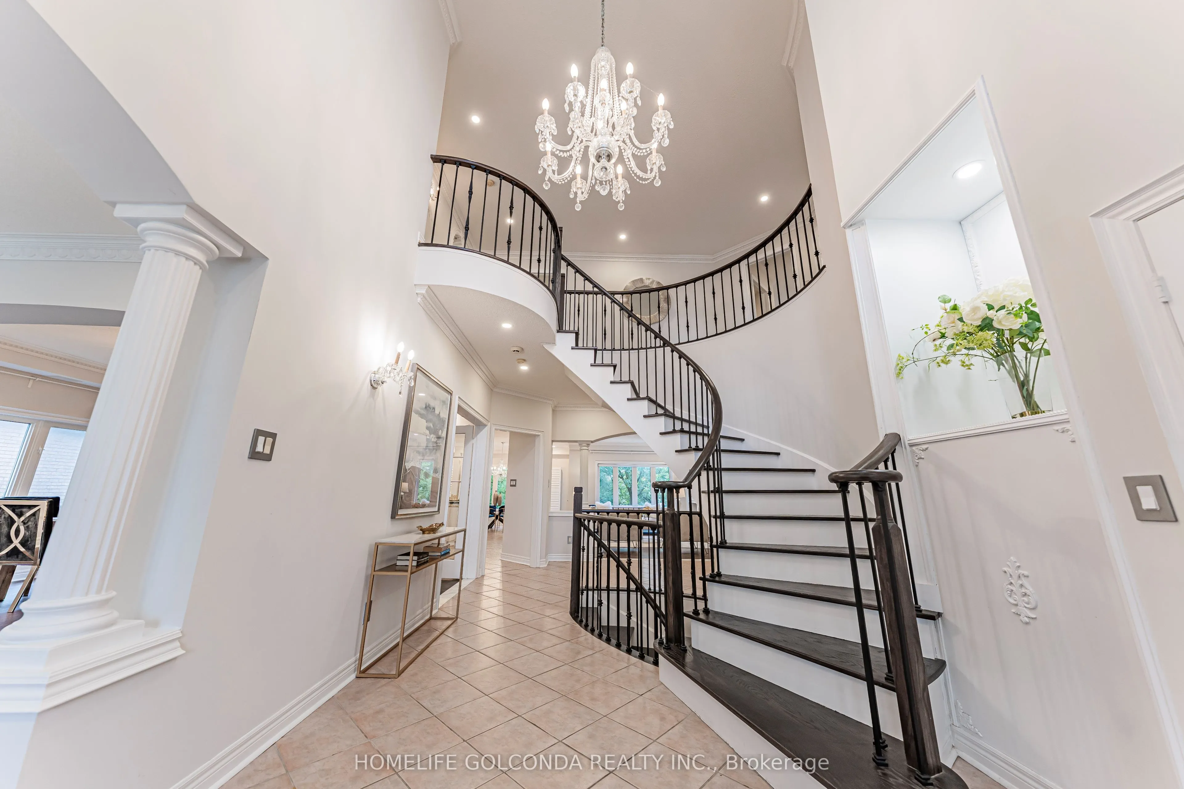 30 Goldring Crescent