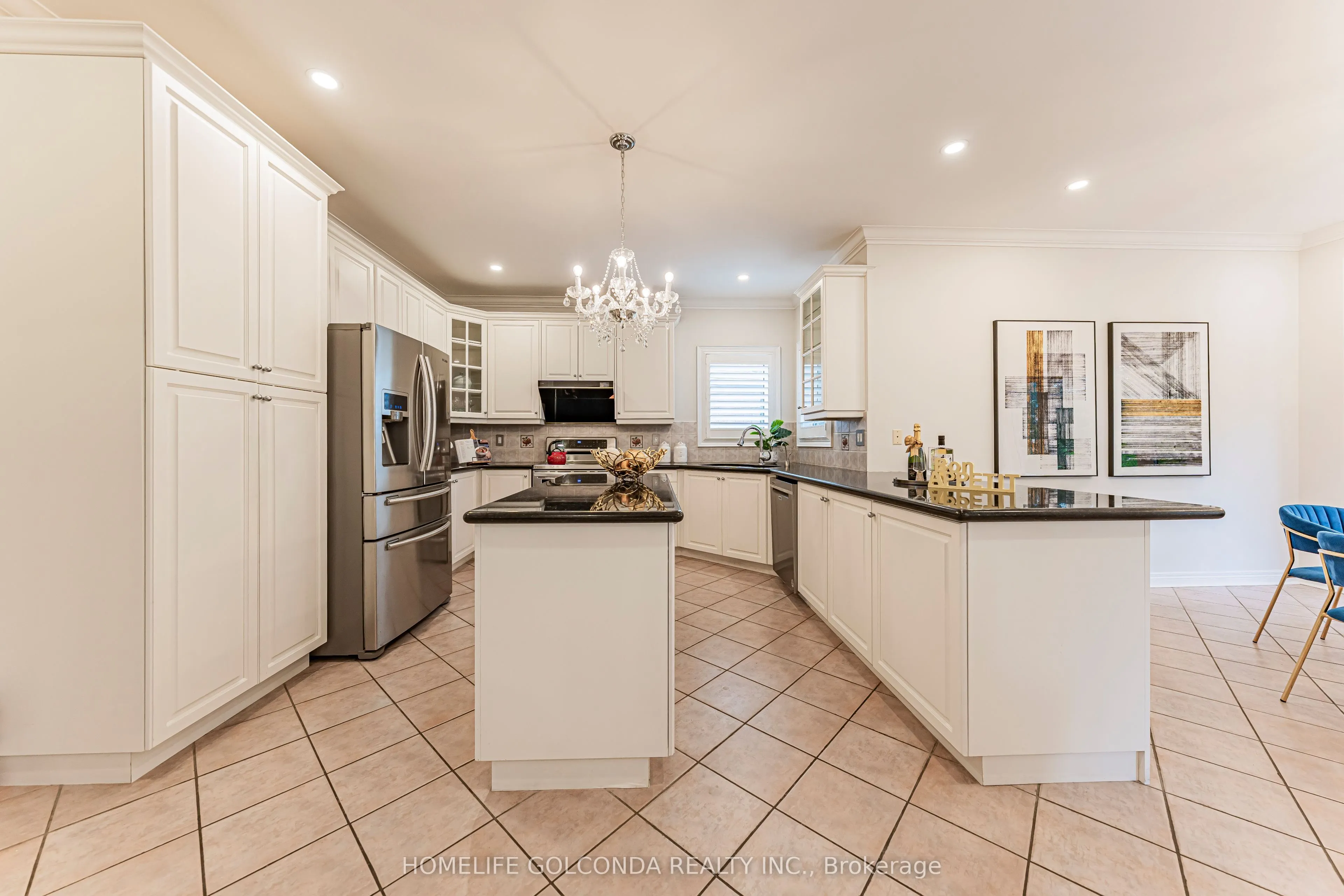 30 Goldring Crescent