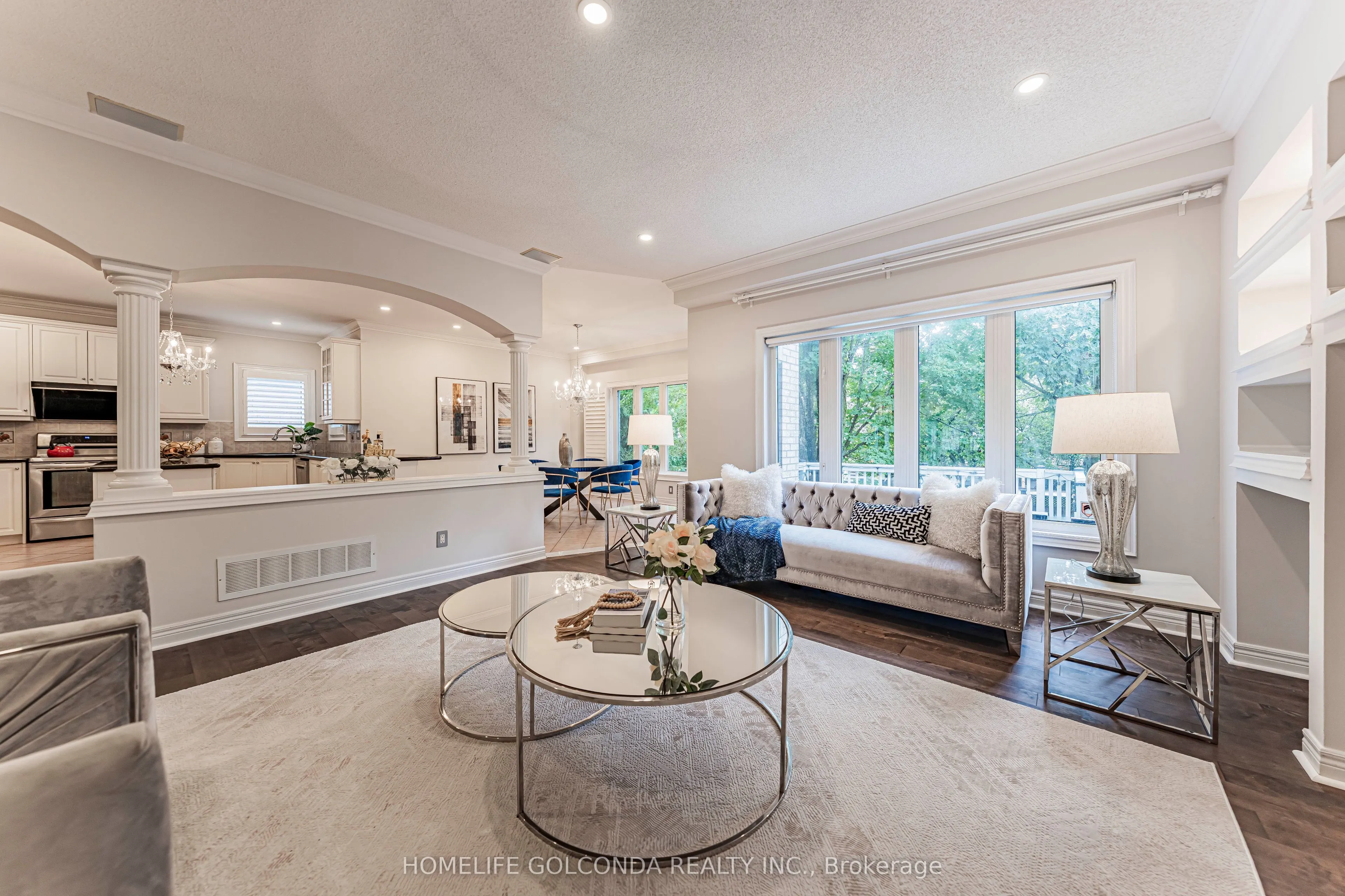 30 Goldring Crescent