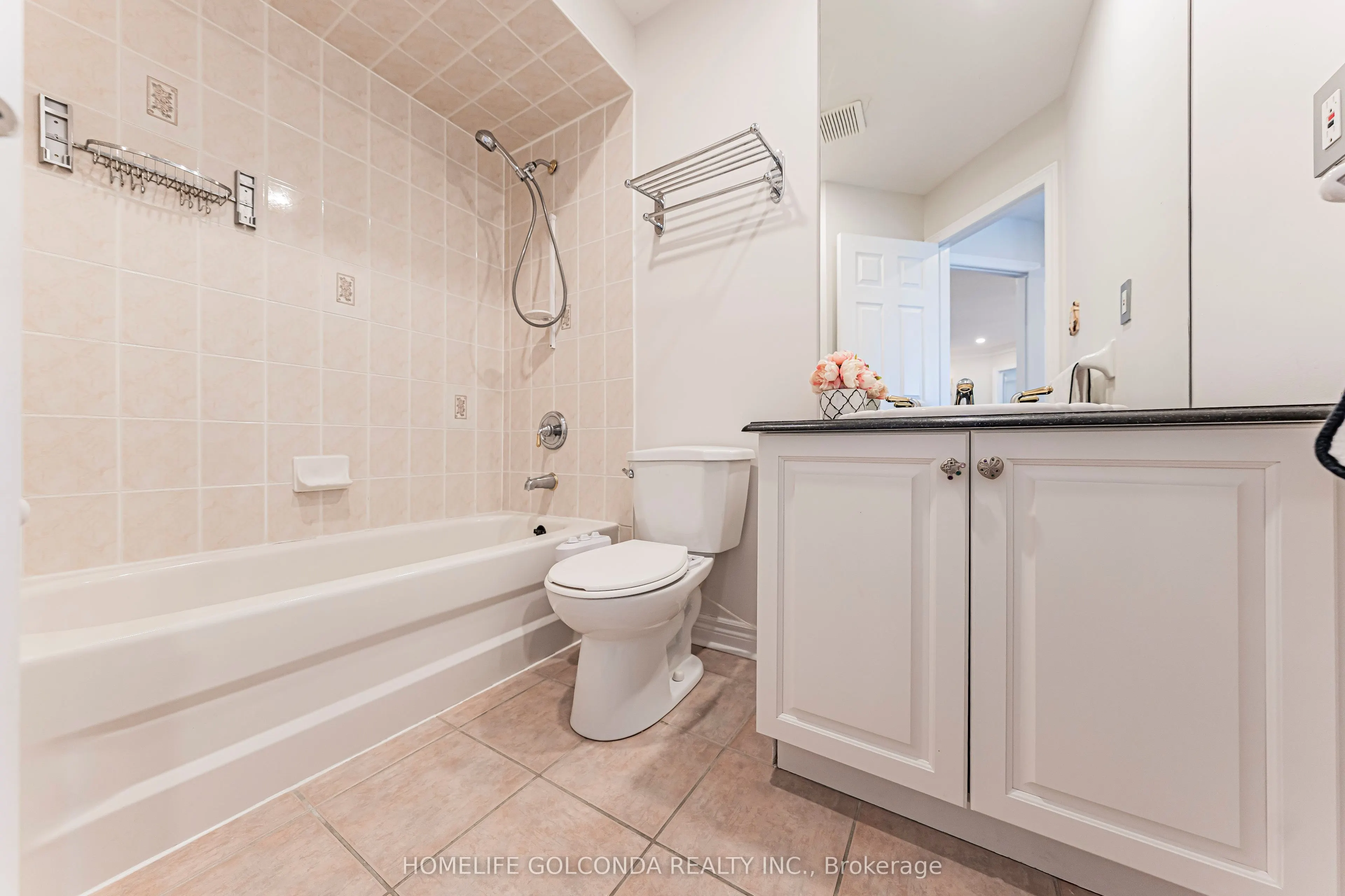 30 Goldring Crescent