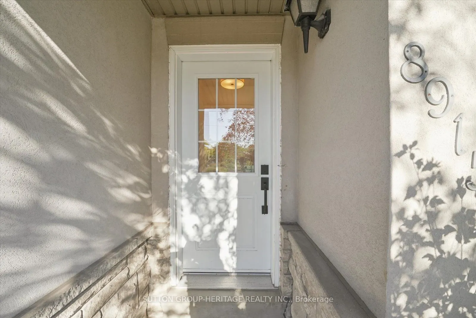 8915 Yonge Street