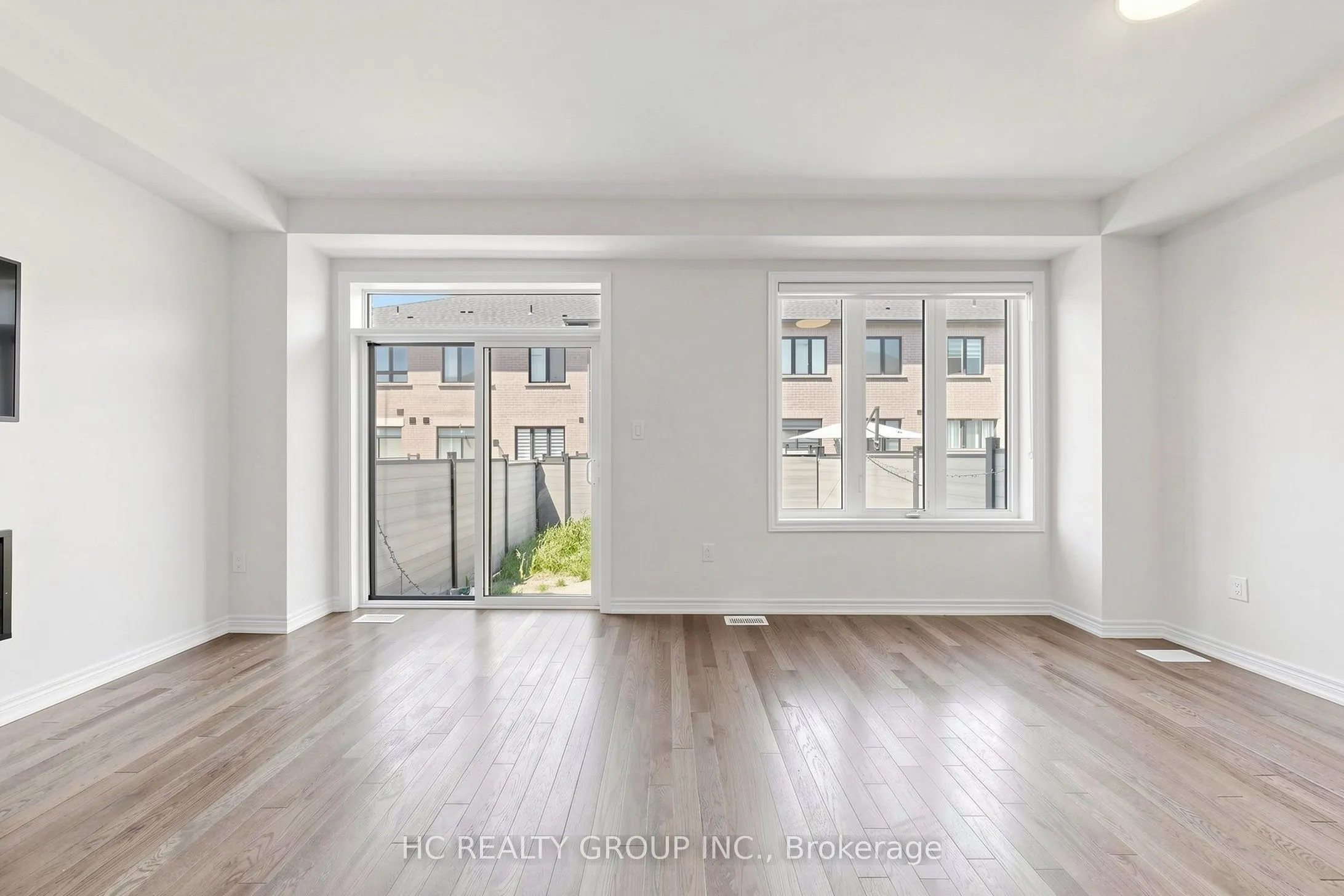 8 Hewison Avenue