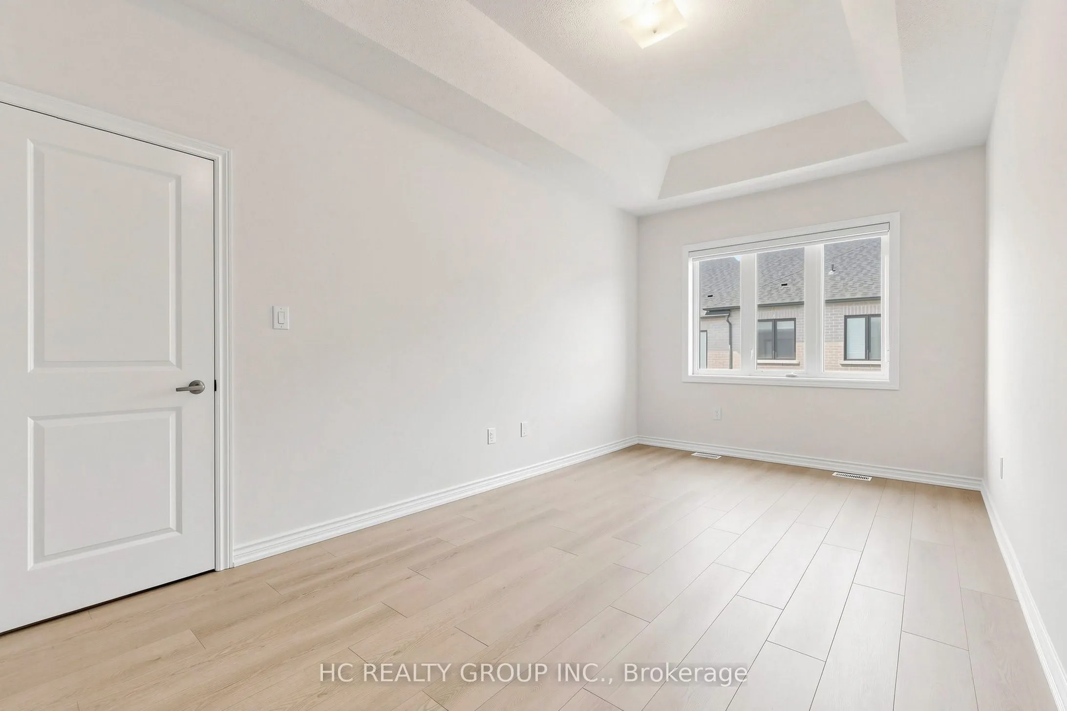 8 Hewison Avenue
