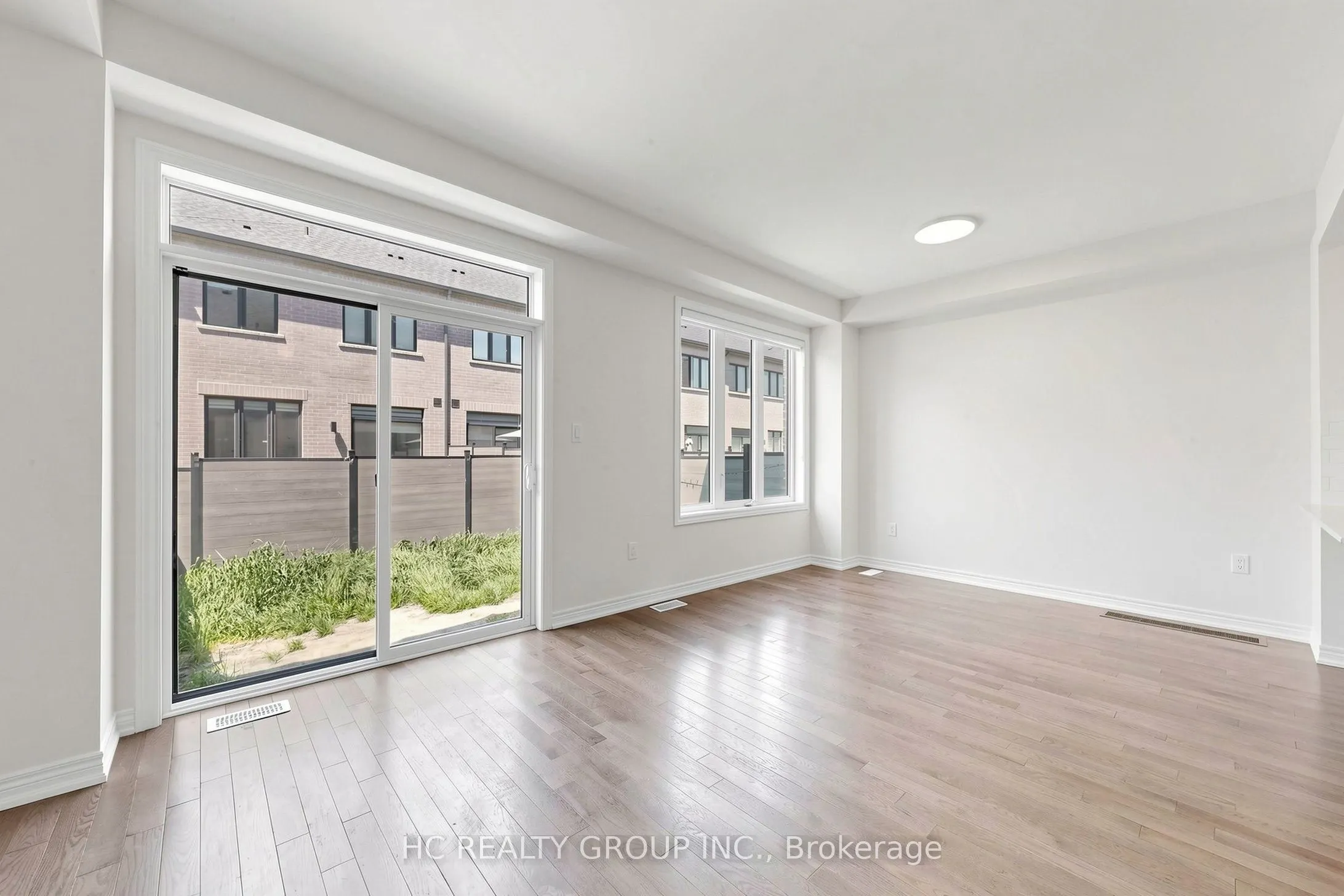 8 Hewison Avenue