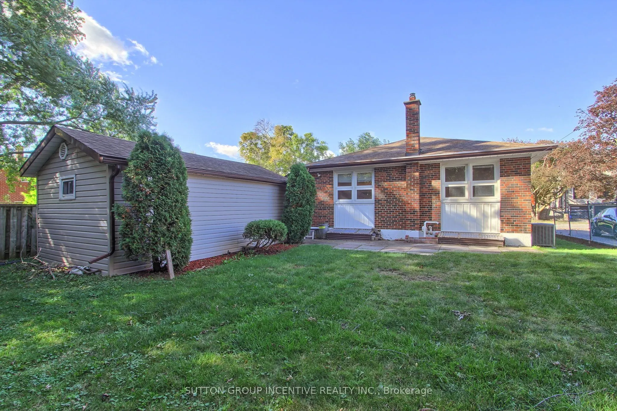 43 Sussex Avenue