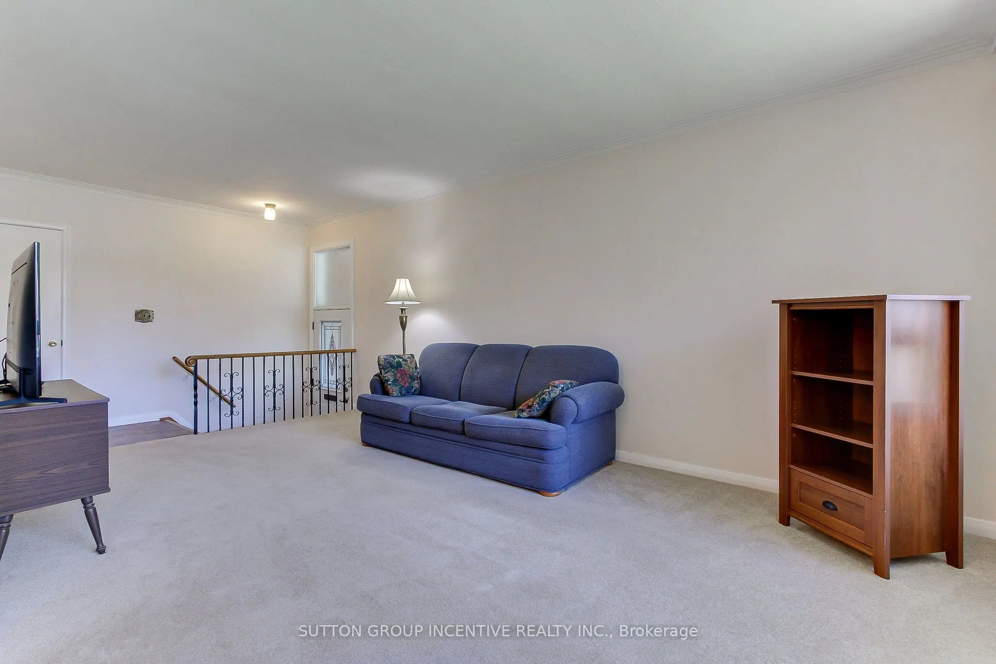 43 Sussex Avenue