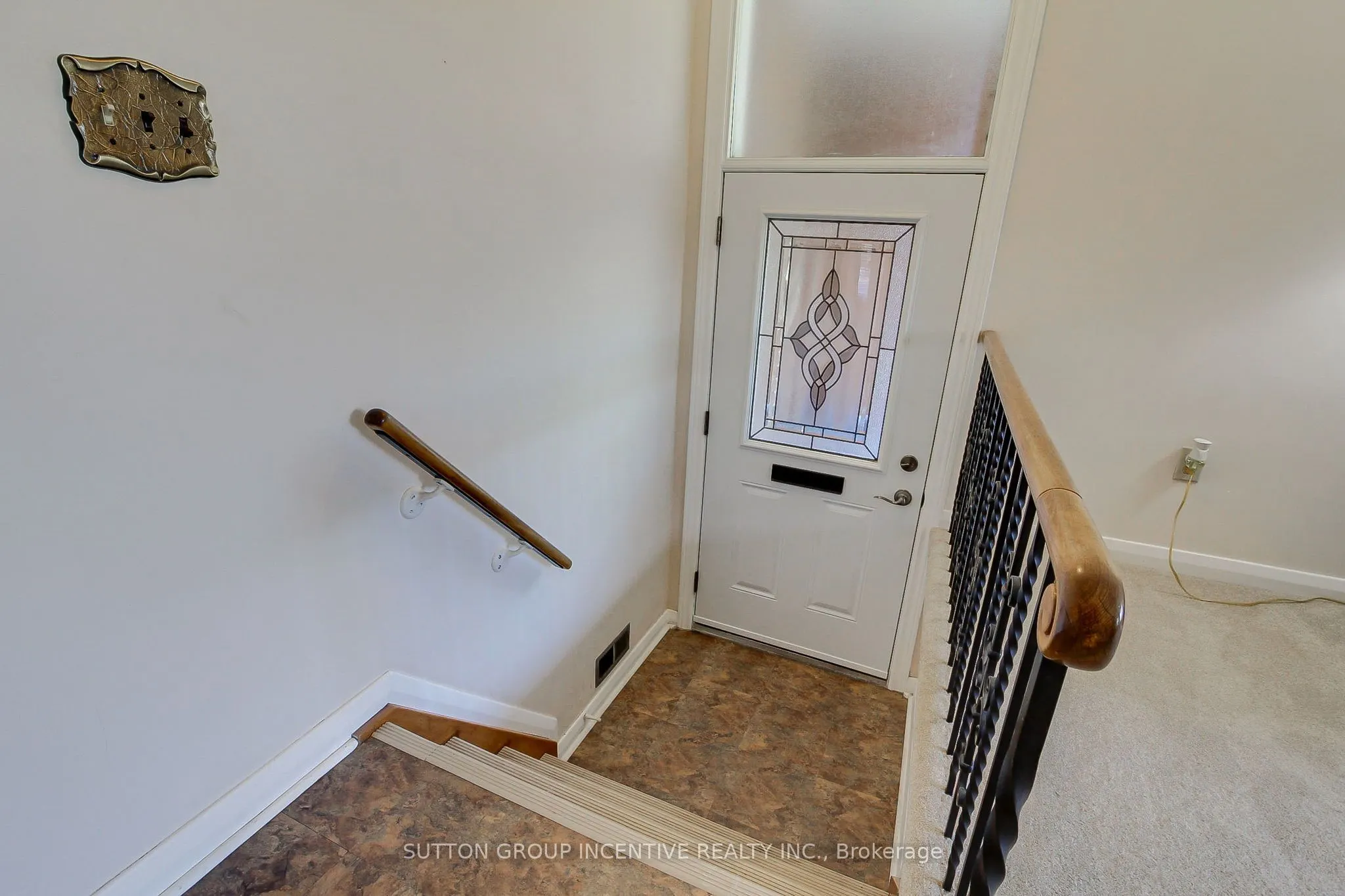 43 Sussex Avenue