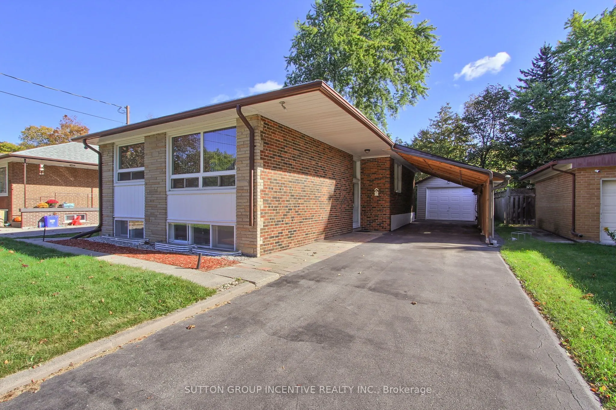 43 Sussex Avenue