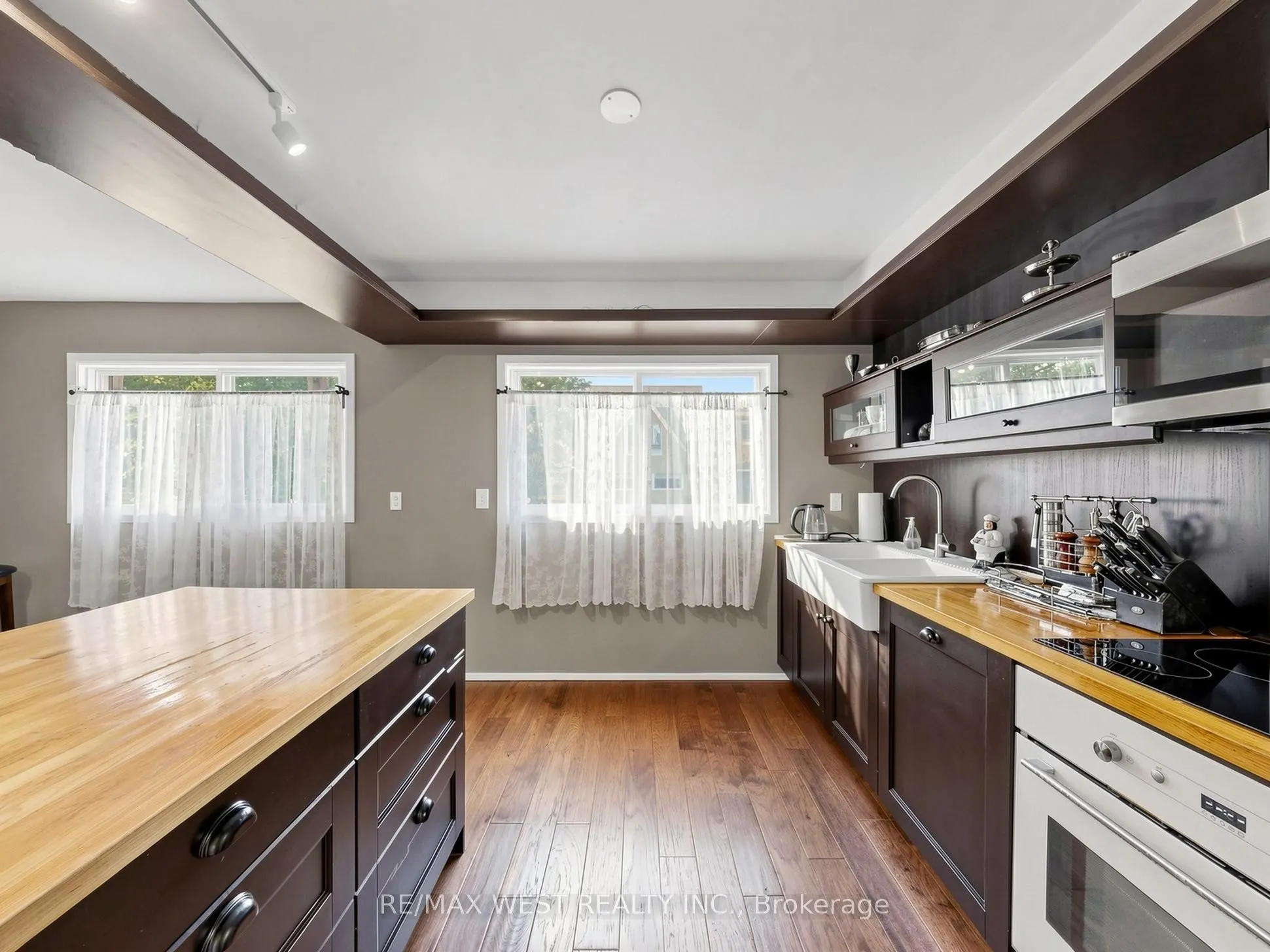 121 Poplar Crescent #44