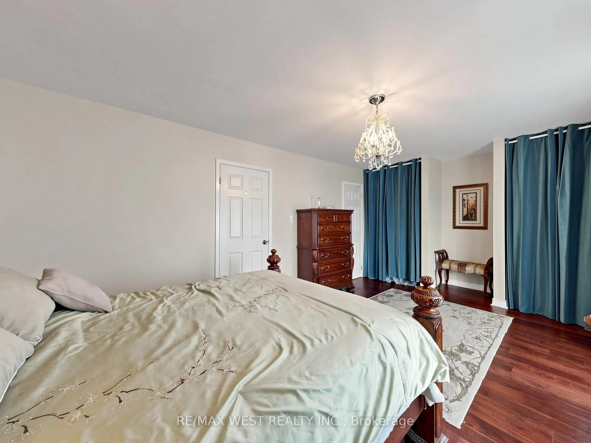 121 Poplar Crescent #44