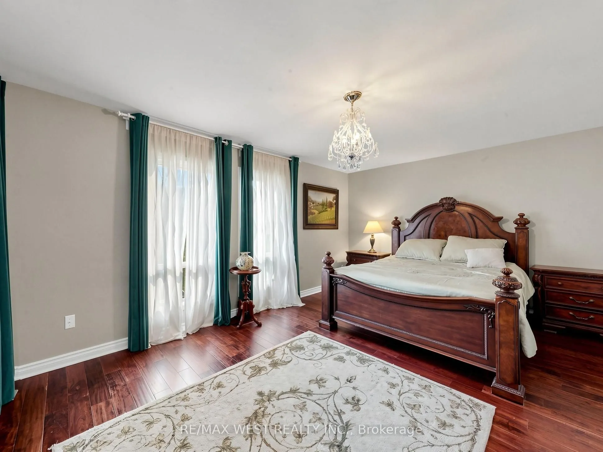 121 Poplar Crescent #44