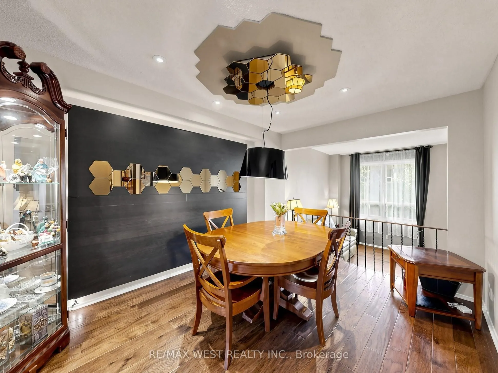 121 Poplar Crescent #44