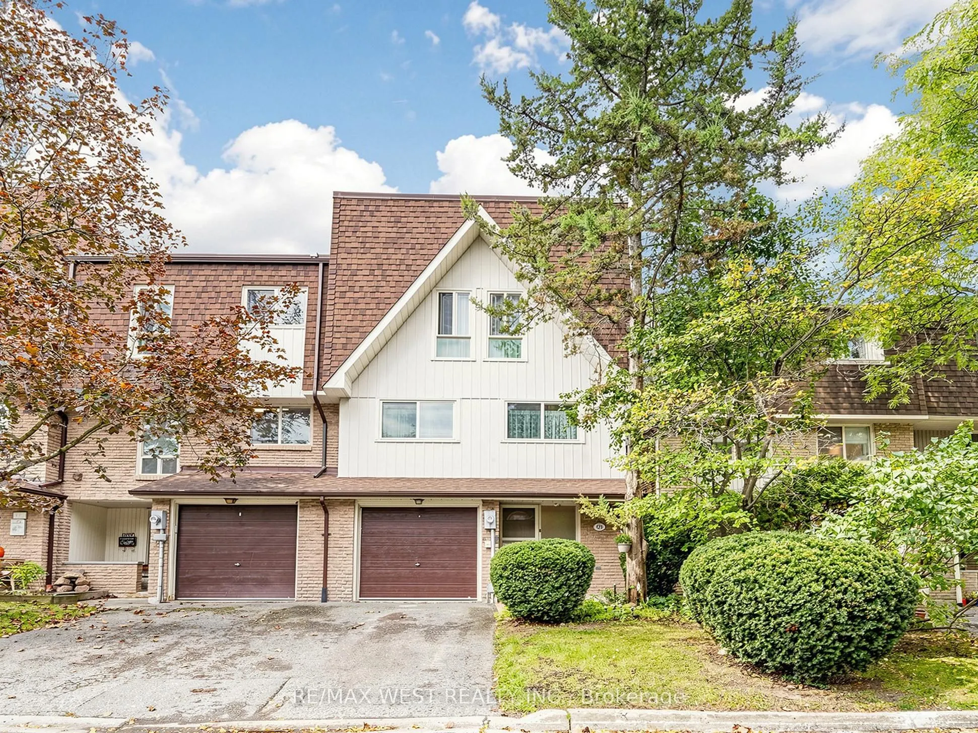 121 Poplar Crescent #44