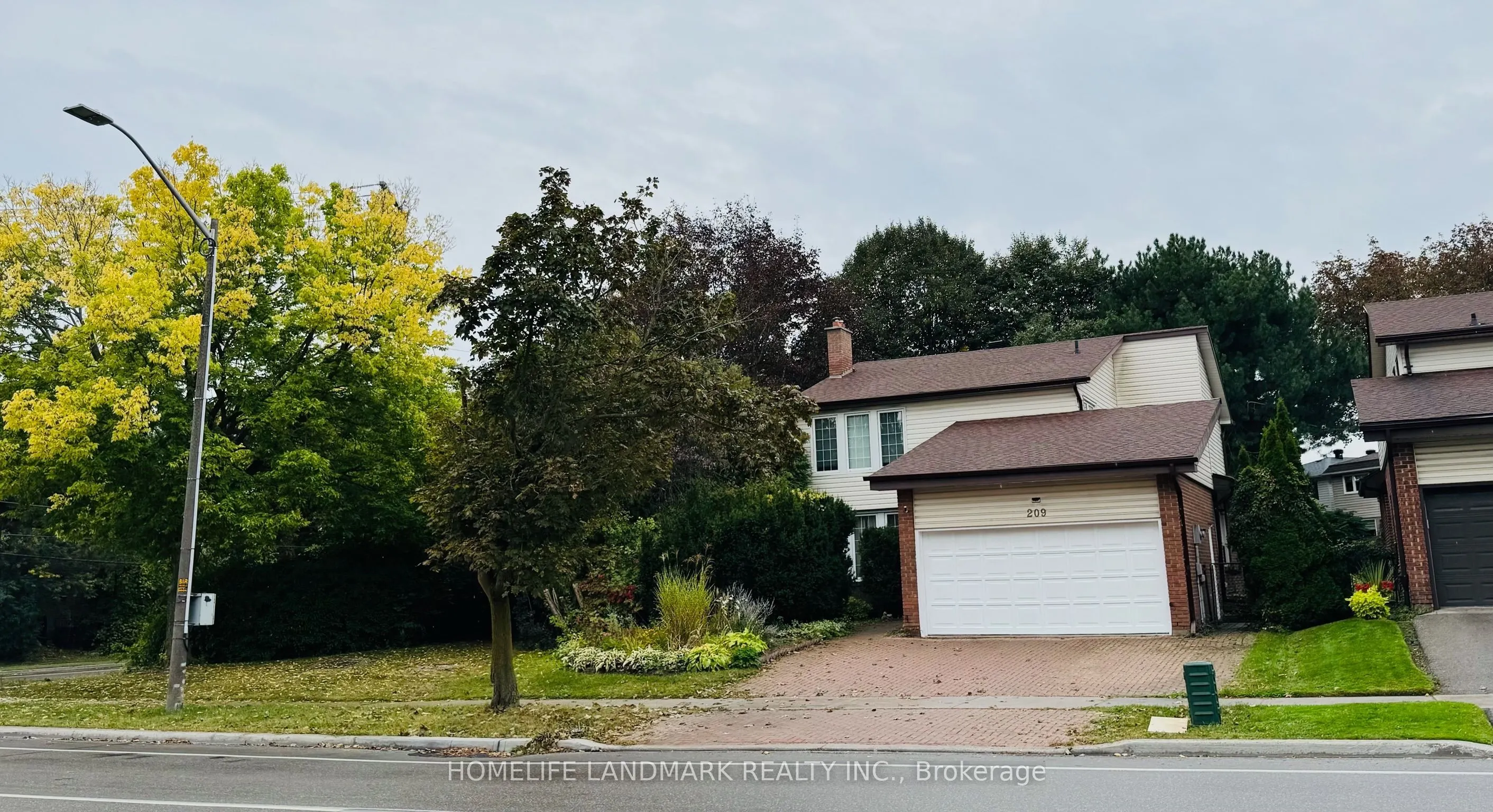 209 Willowbrook Road