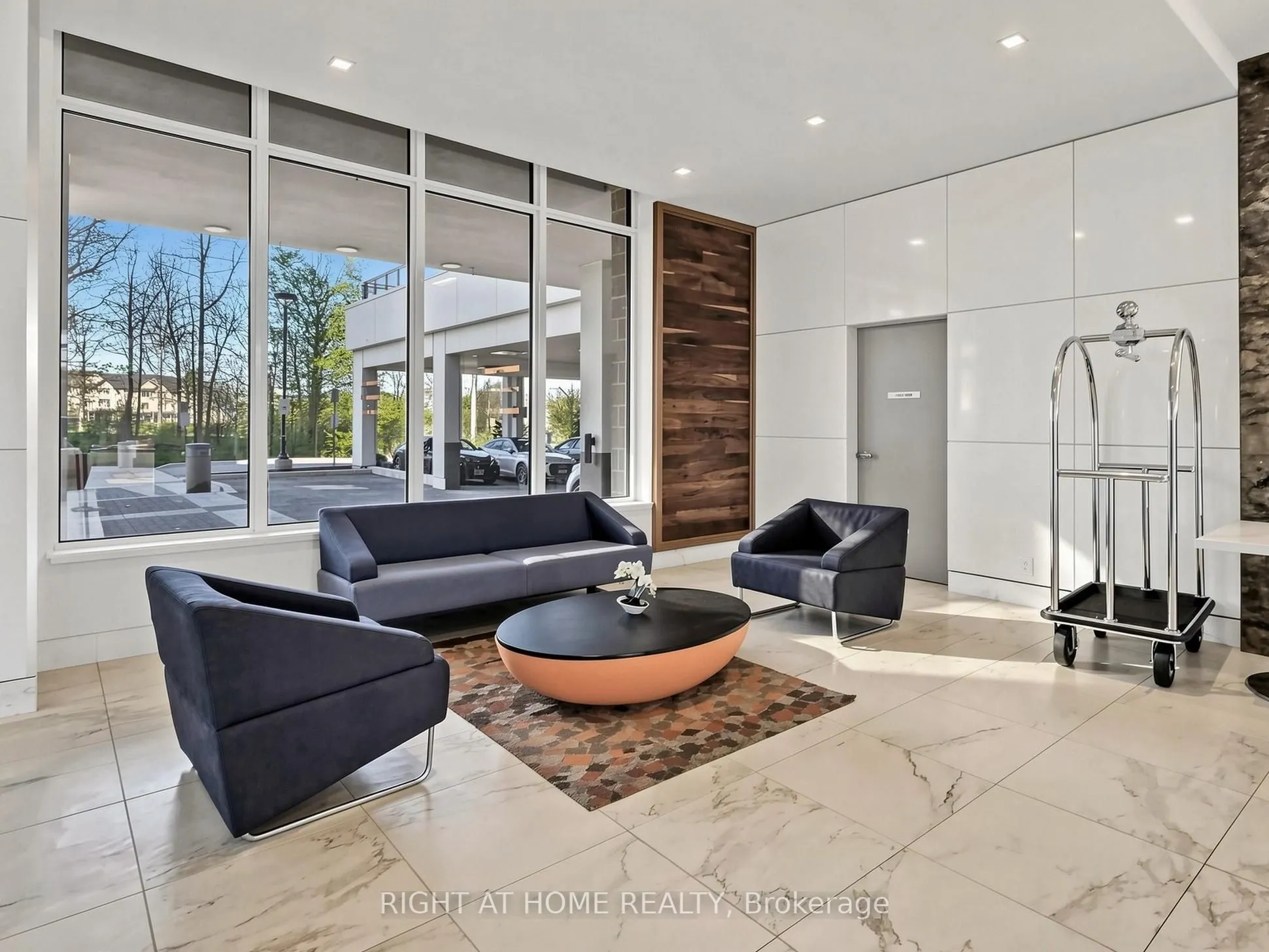 7890 Bathurst Street #2508