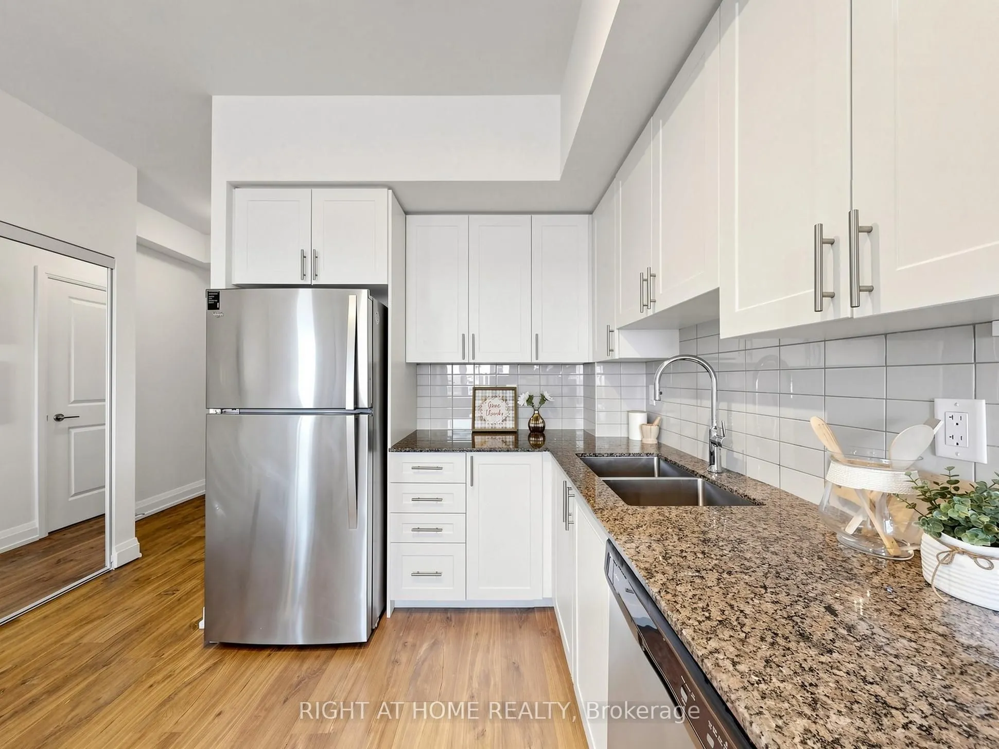 7890 Bathurst Street #2508