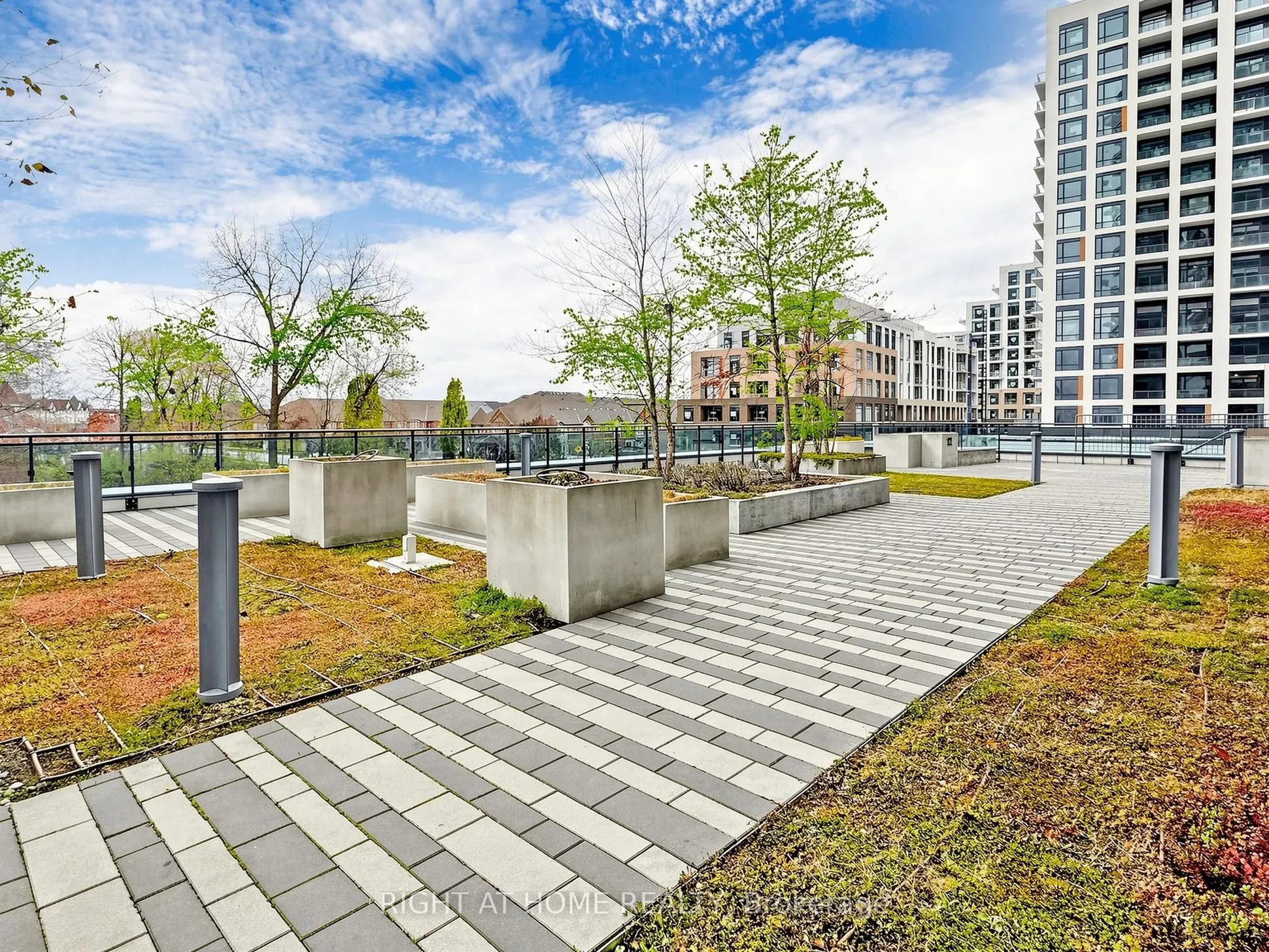 7890 Bathurst Street #2508