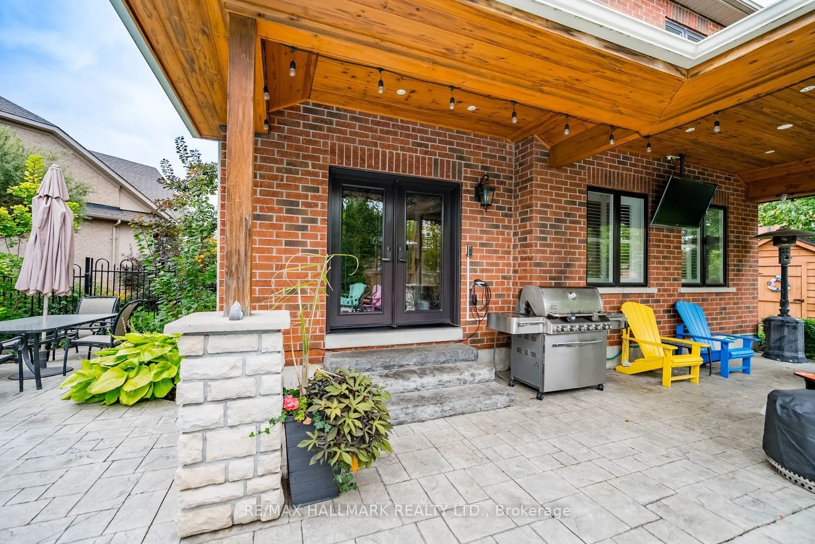 23 Maurovista Court