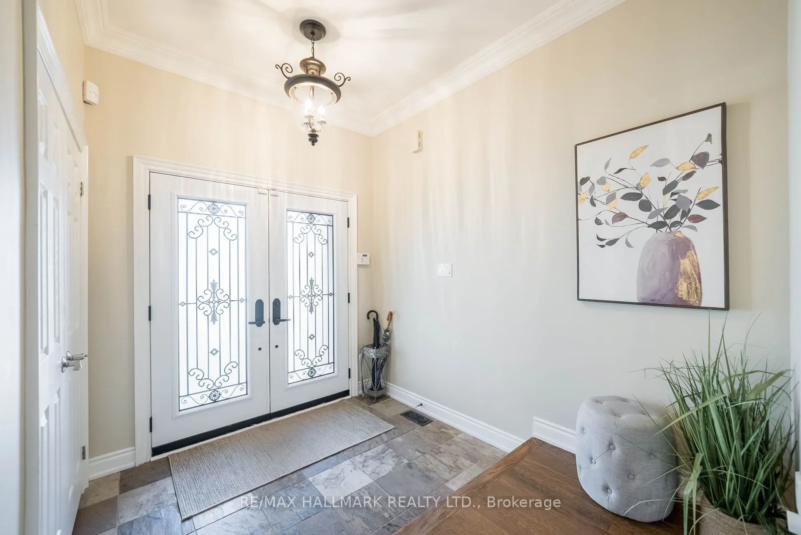 23 Maurovista Court