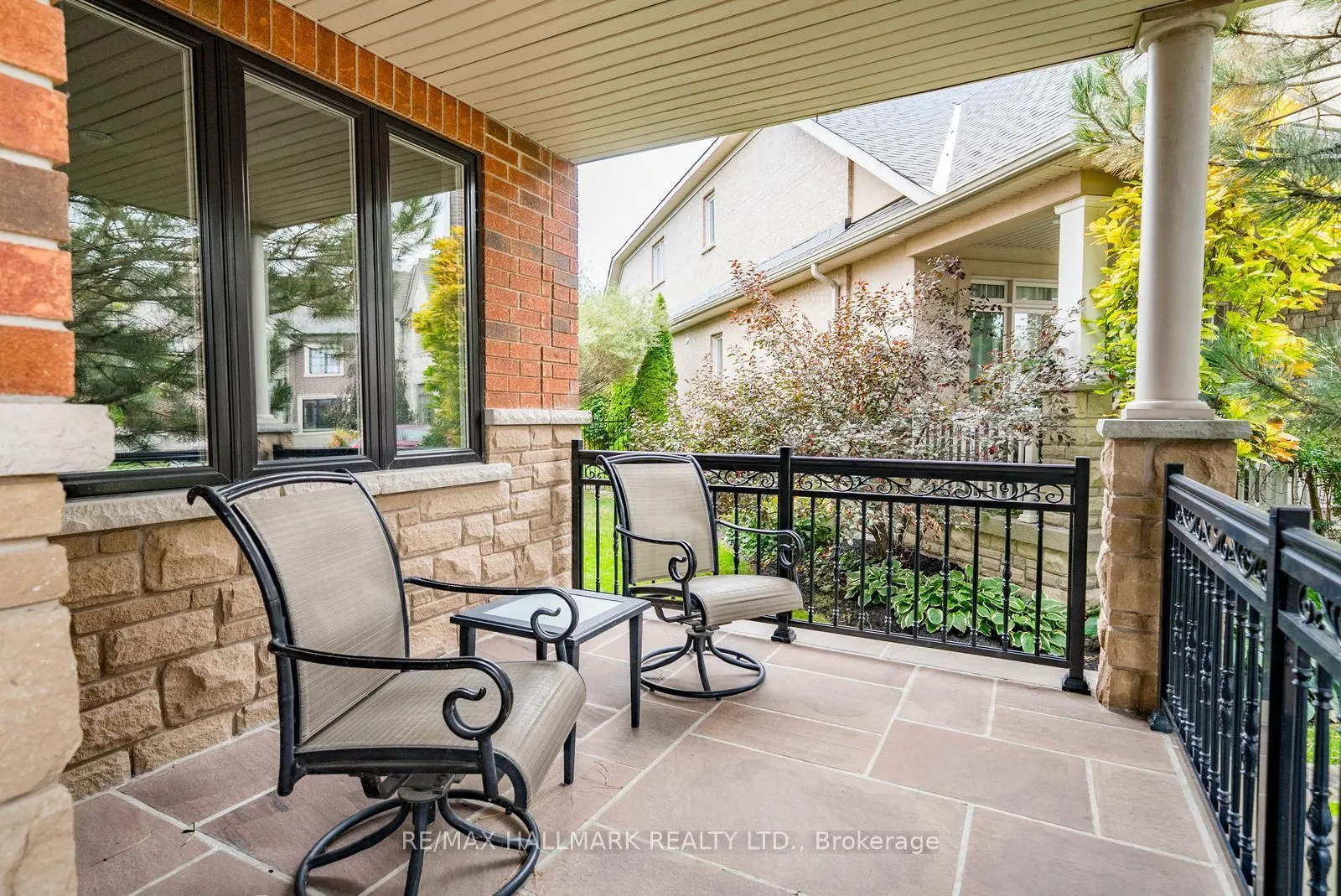 23 Maurovista Court