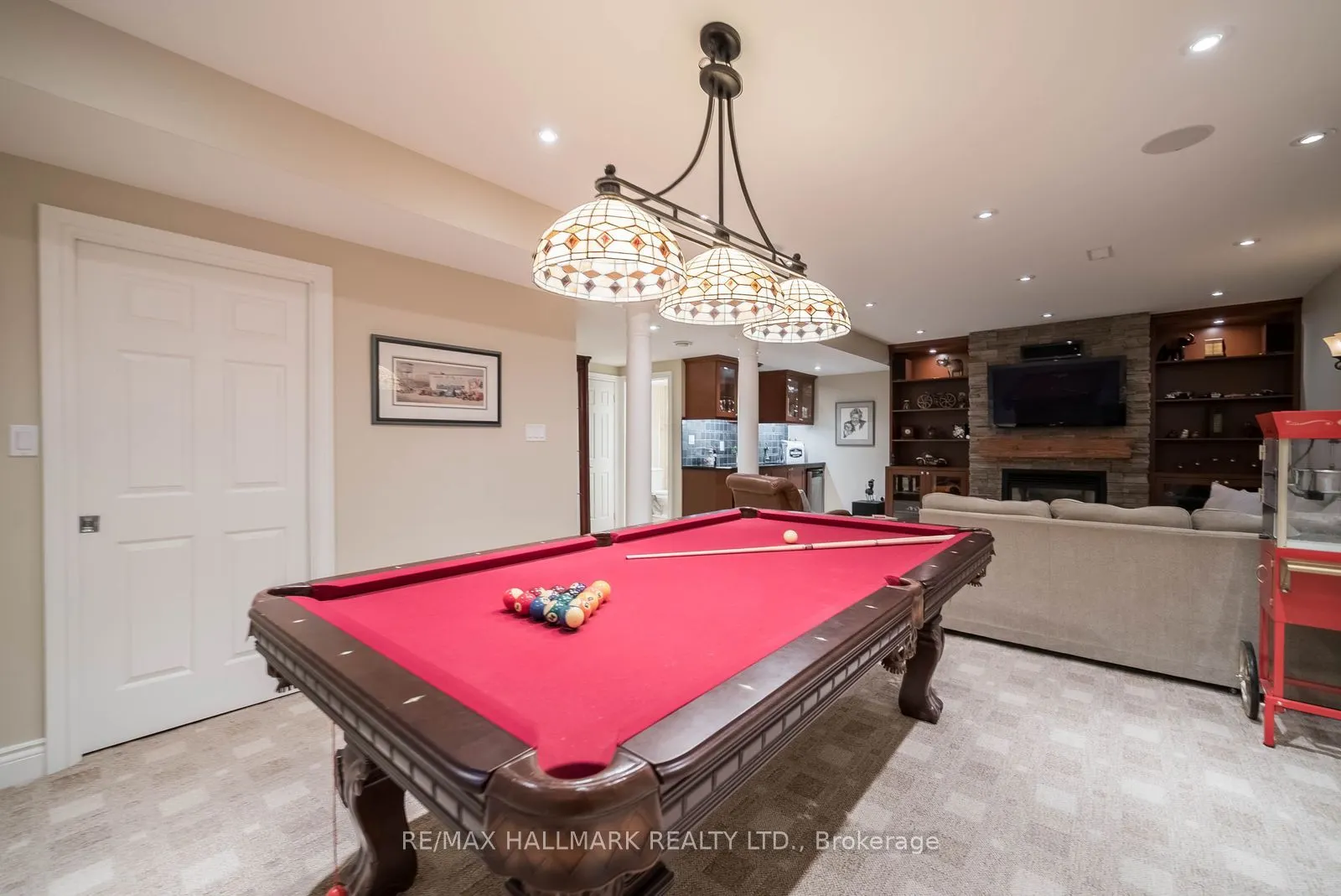 23 Maurovista Court