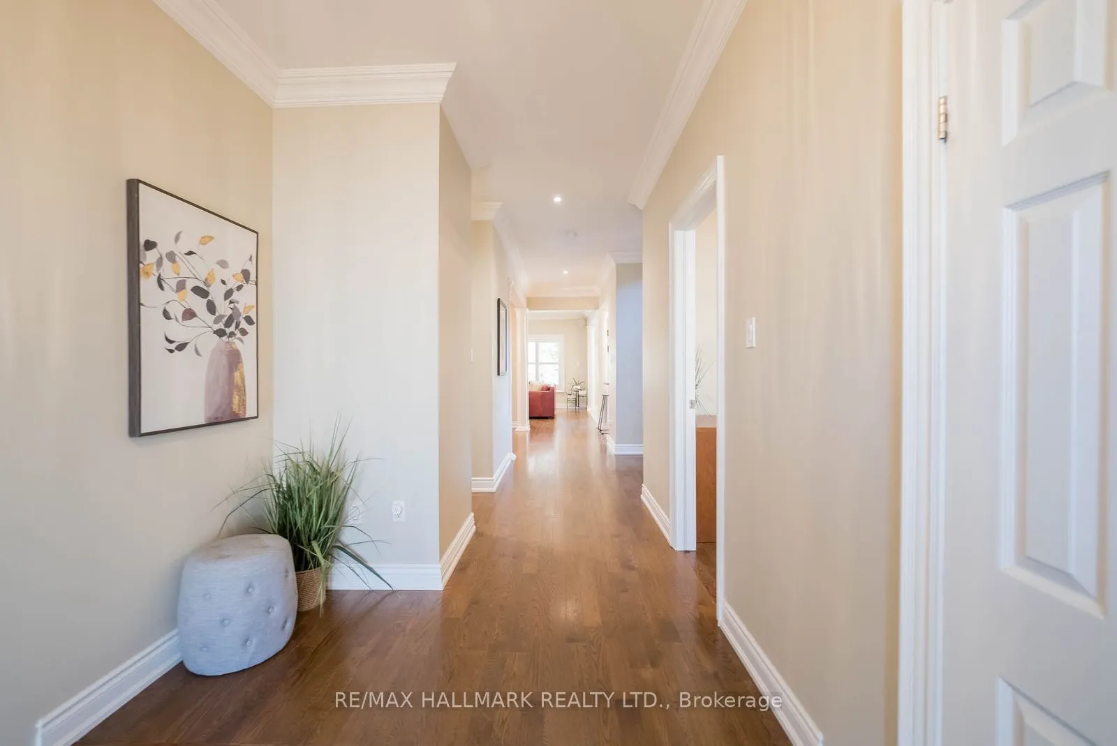 23 Maurovista Court