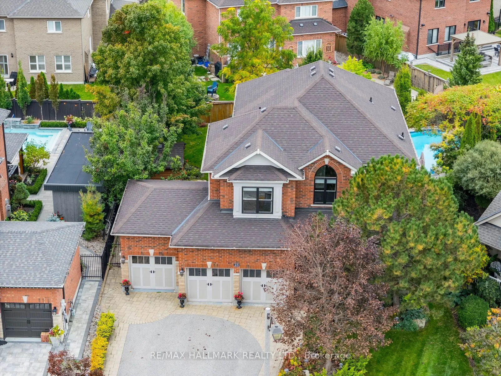 23 Maurovista Court