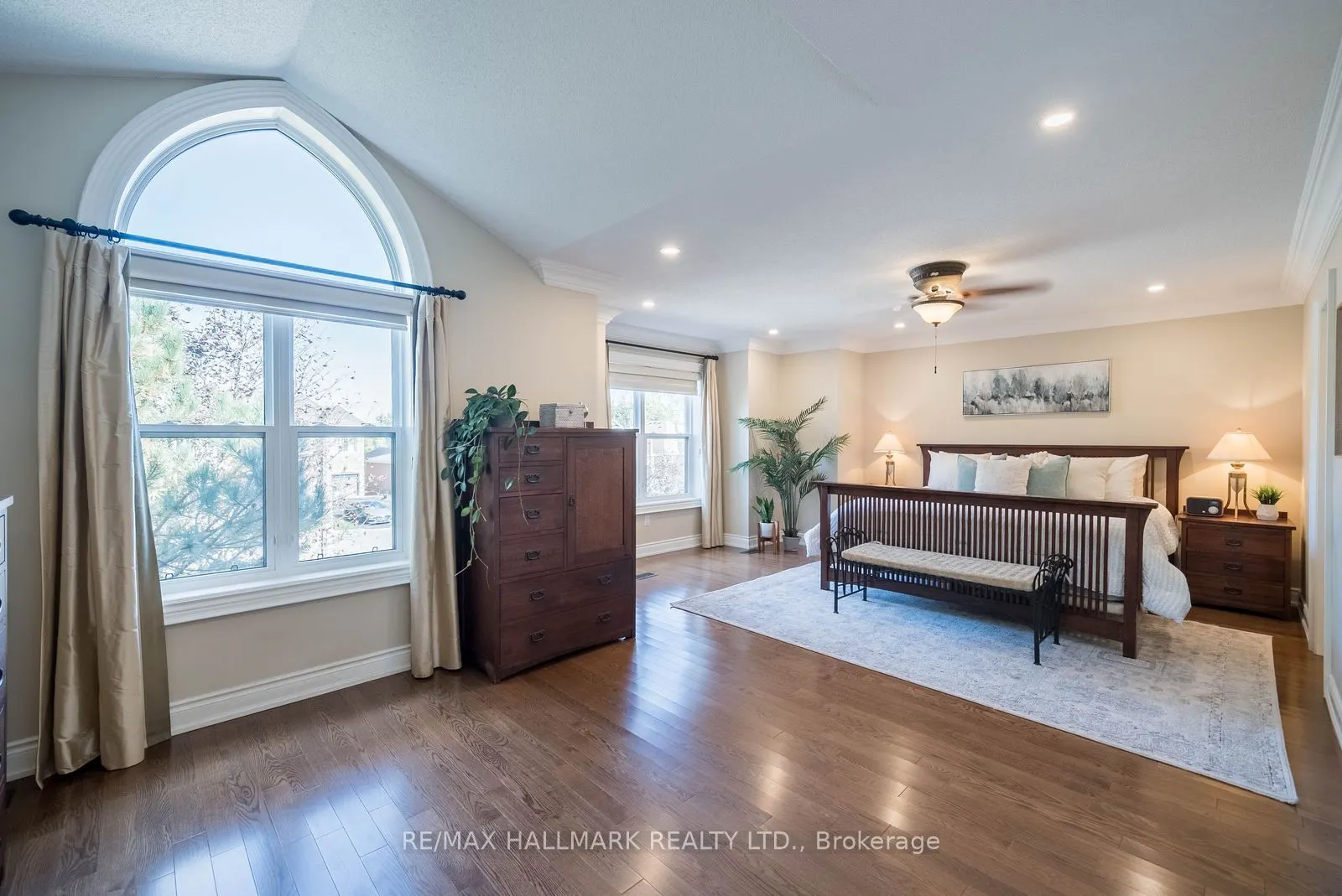 23 Maurovista Court
